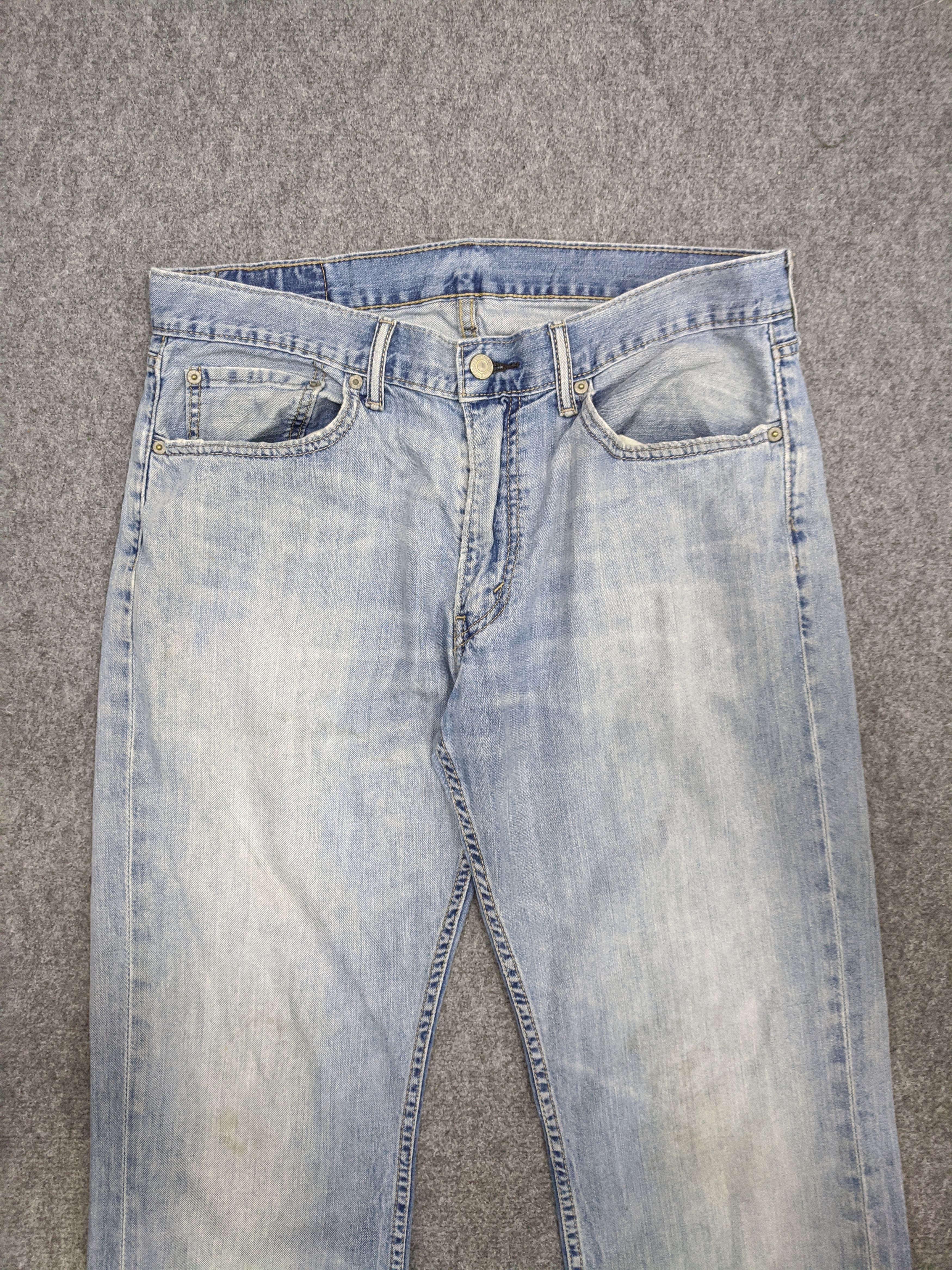 Levi's Vintage Levis 559 Jeans Lightwash DP0751 Size US 35 - 2 Thumbnail