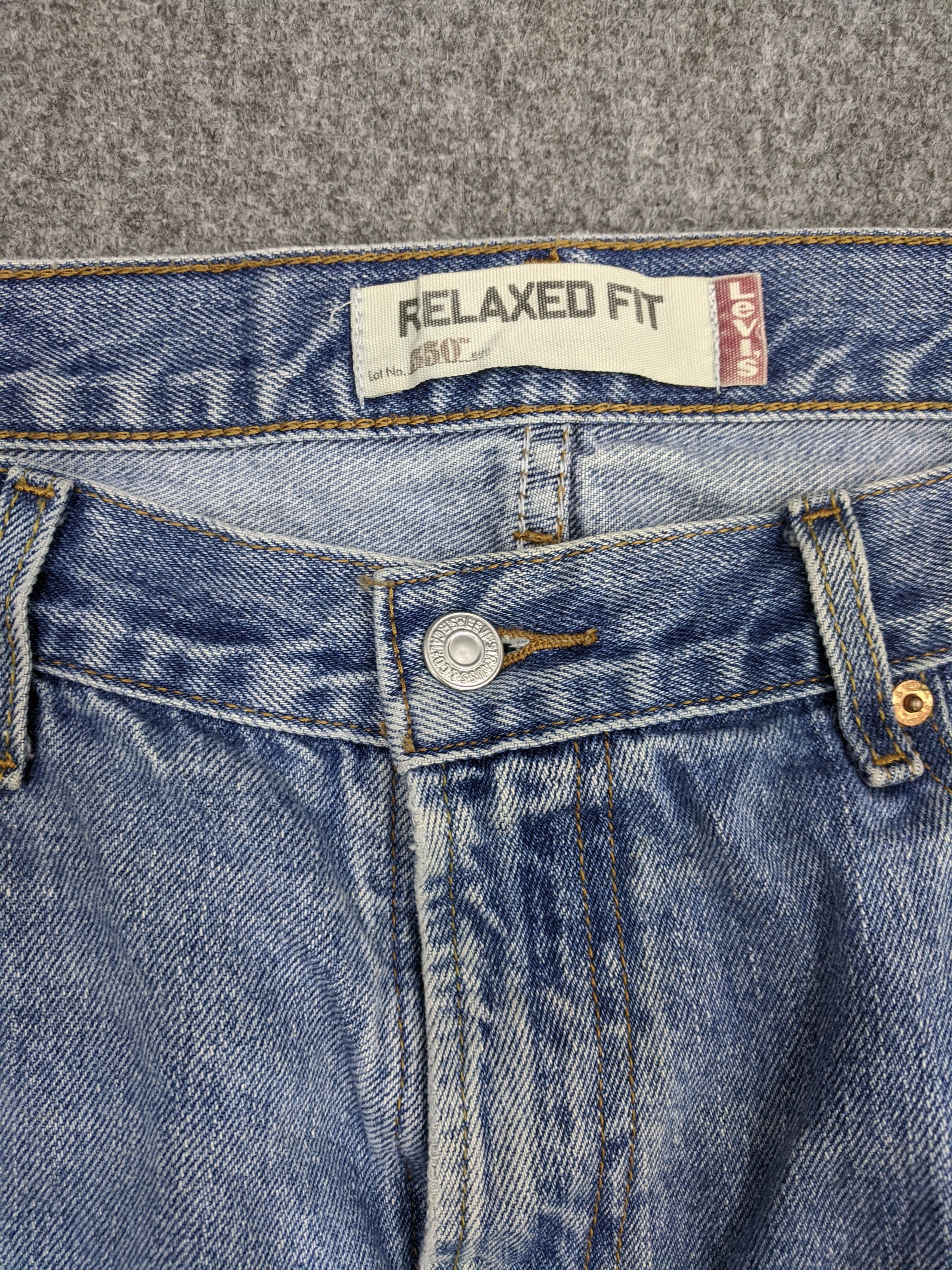 Levi's × Vintage Vintage Levis 550 Jeans Lightwash Faded DP0746 Size US 37 - 11 Thumbnail