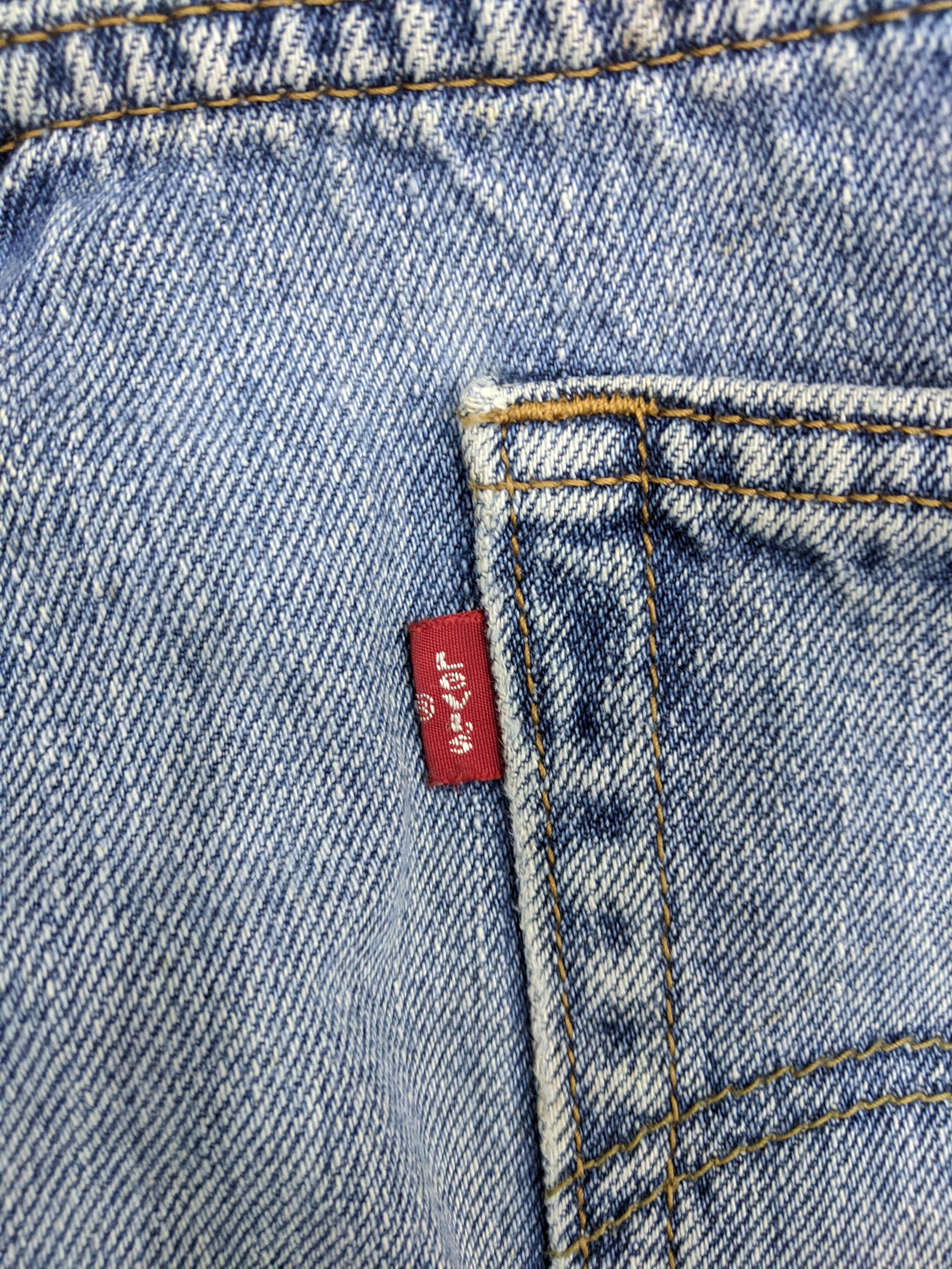 Levi's × Vintage Vintage Levis 550 Jeans Lightwash Faded DP0746 Size US 37 - 6 Thumbnail