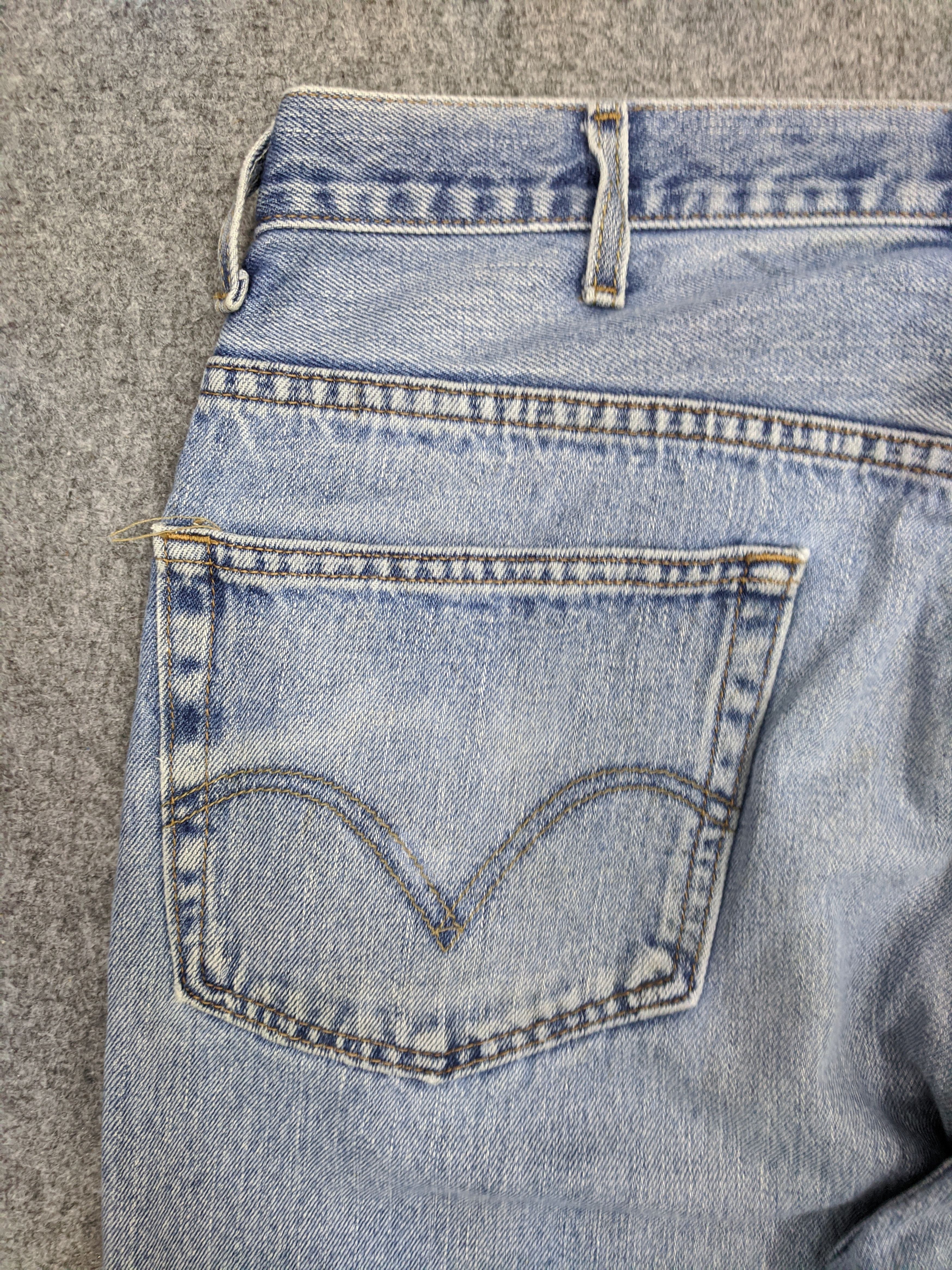 Levi's × Vintage Vintage Levis 550 Jeans Lightwash Faded DP0746 Size US 37 - 14 Thumbnail