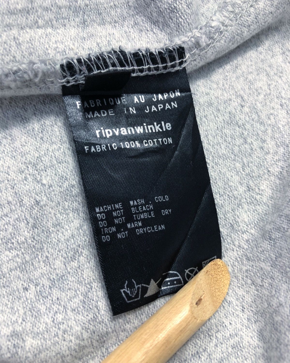Japanese Brand × RIPVANWINKLE Rare Rip Van Winkel Japan Zipper Hoodies Size US XS / EU 42 / 0 - 10 Thumbnail