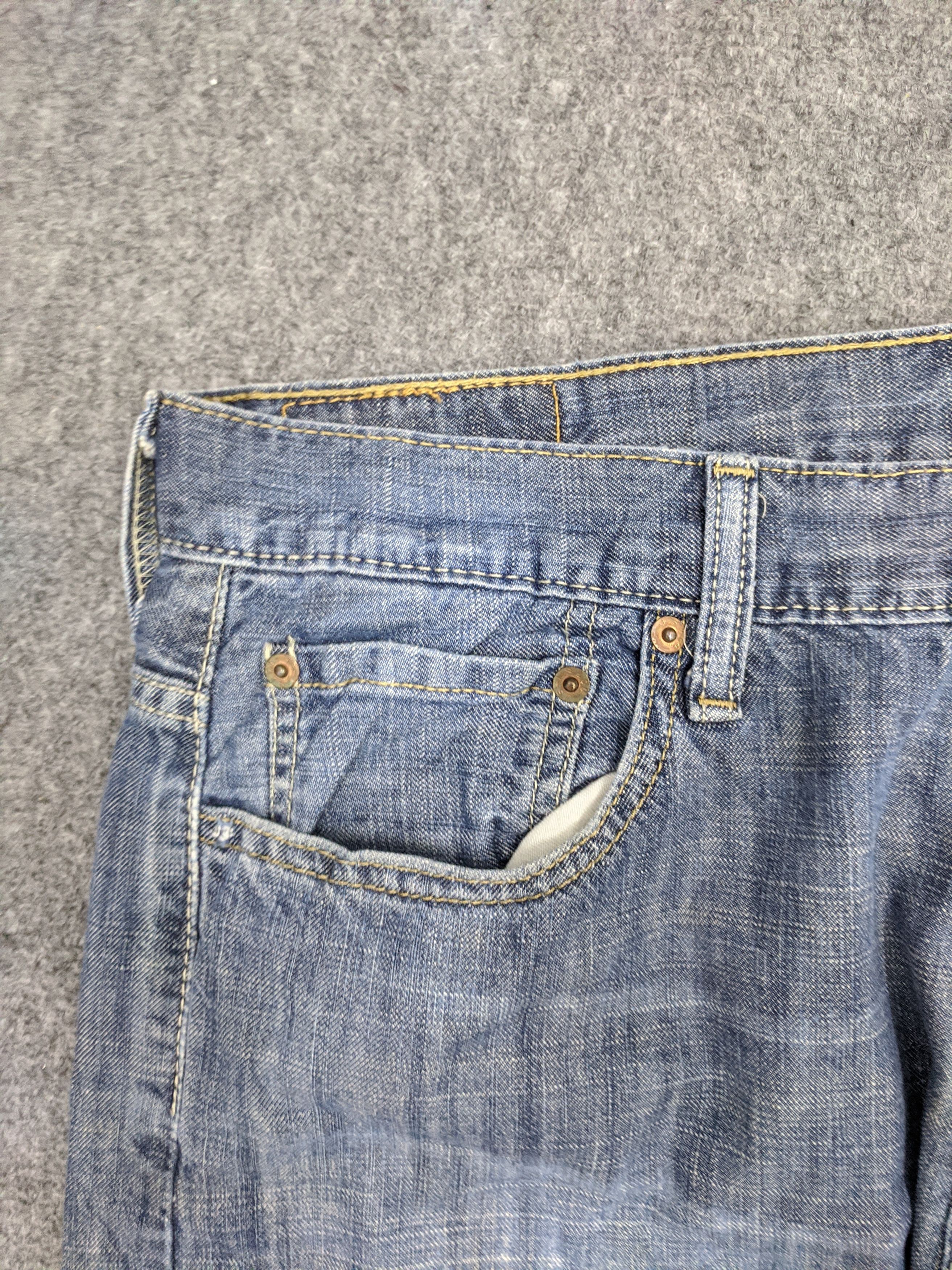 Levi's Vintage Levis 569 Jeans DP0902 Size US 35 - 6 Thumbnail