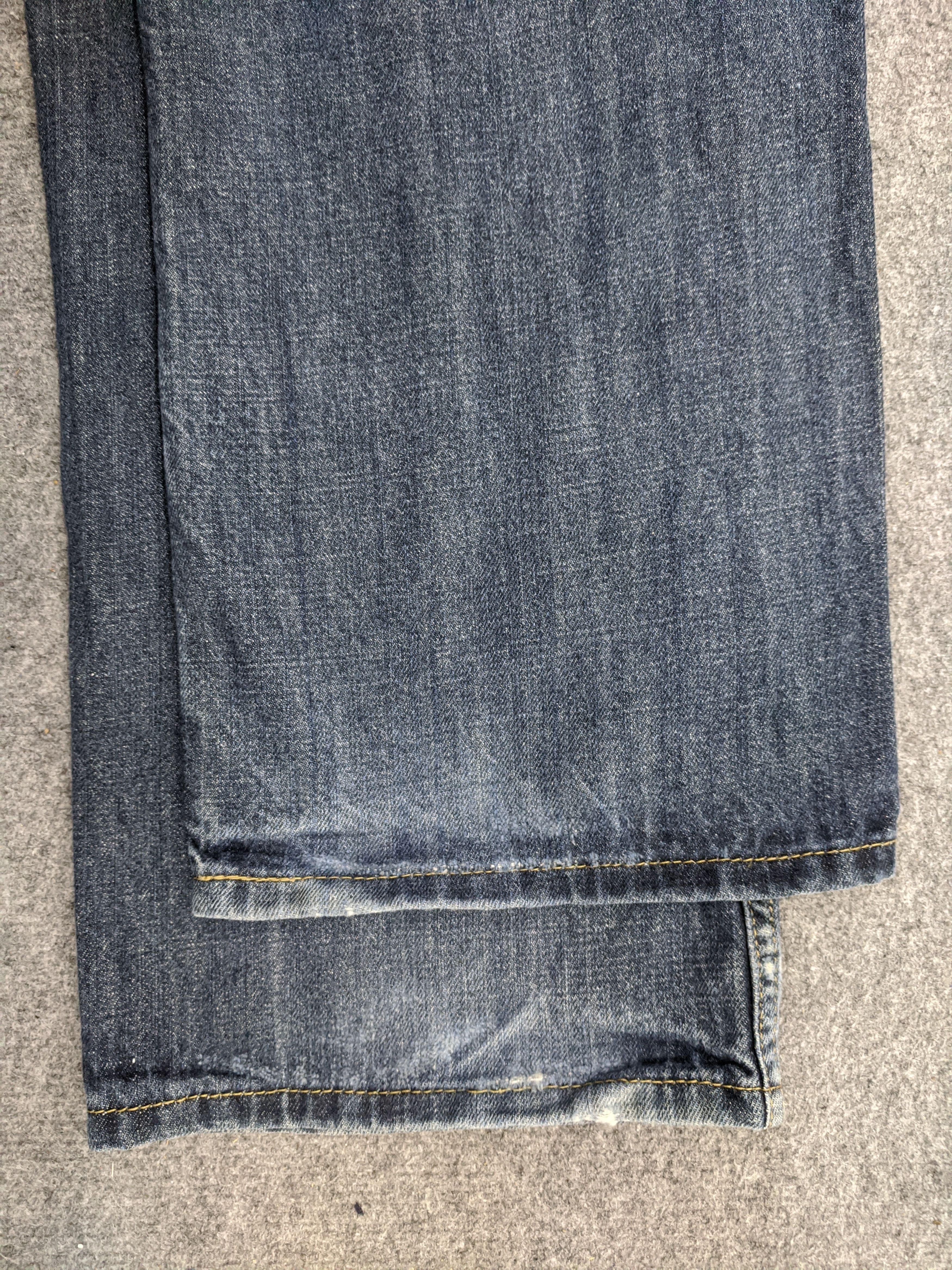 Levi's Vintage Levis 559 Jeans DP0899 Size US 39 - 16 Thumbnail