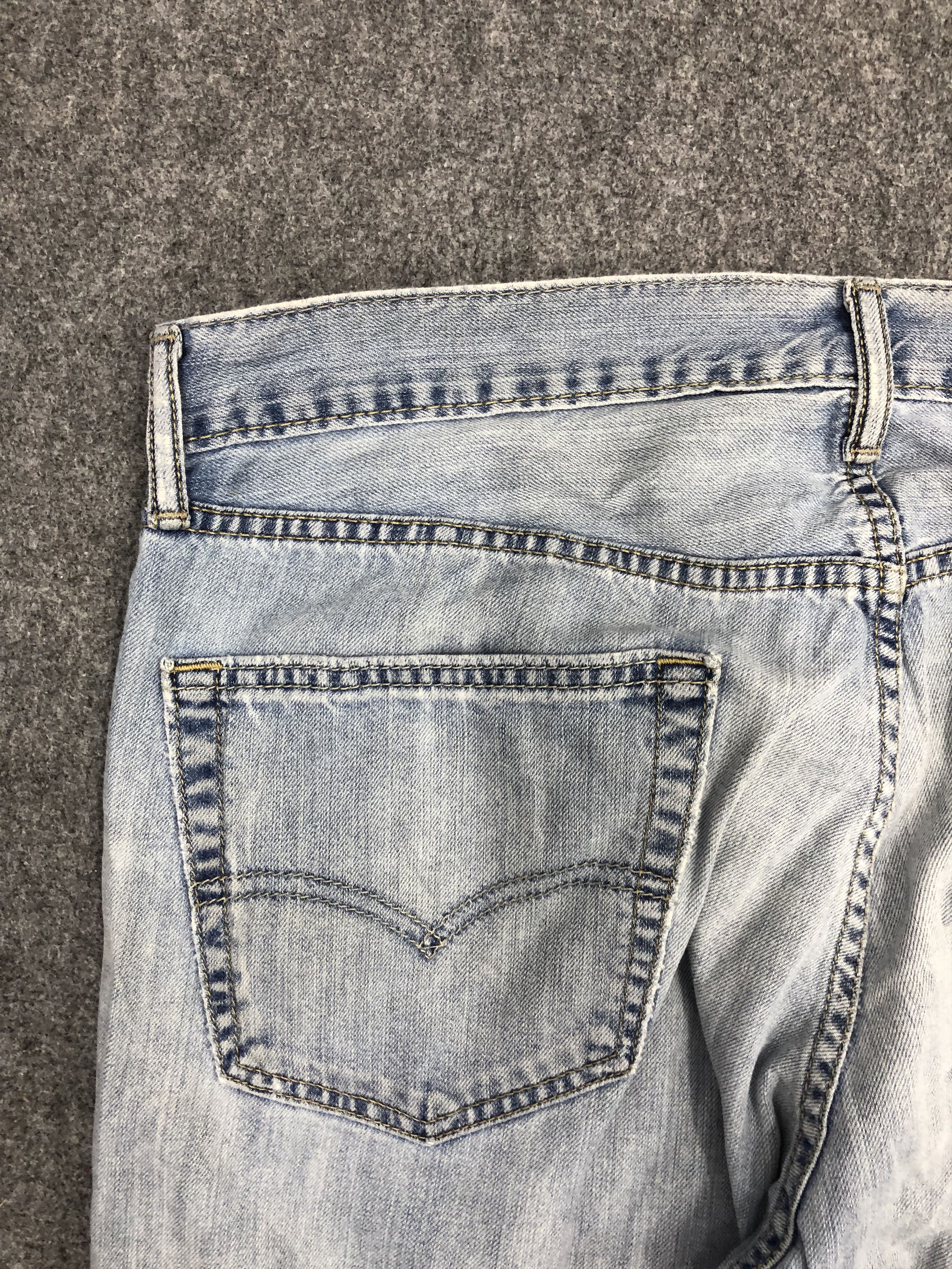 Levi's Vintage Levis 569 Jeans DP0940 Size US 36 / EU 52 - 10 Thumbnail