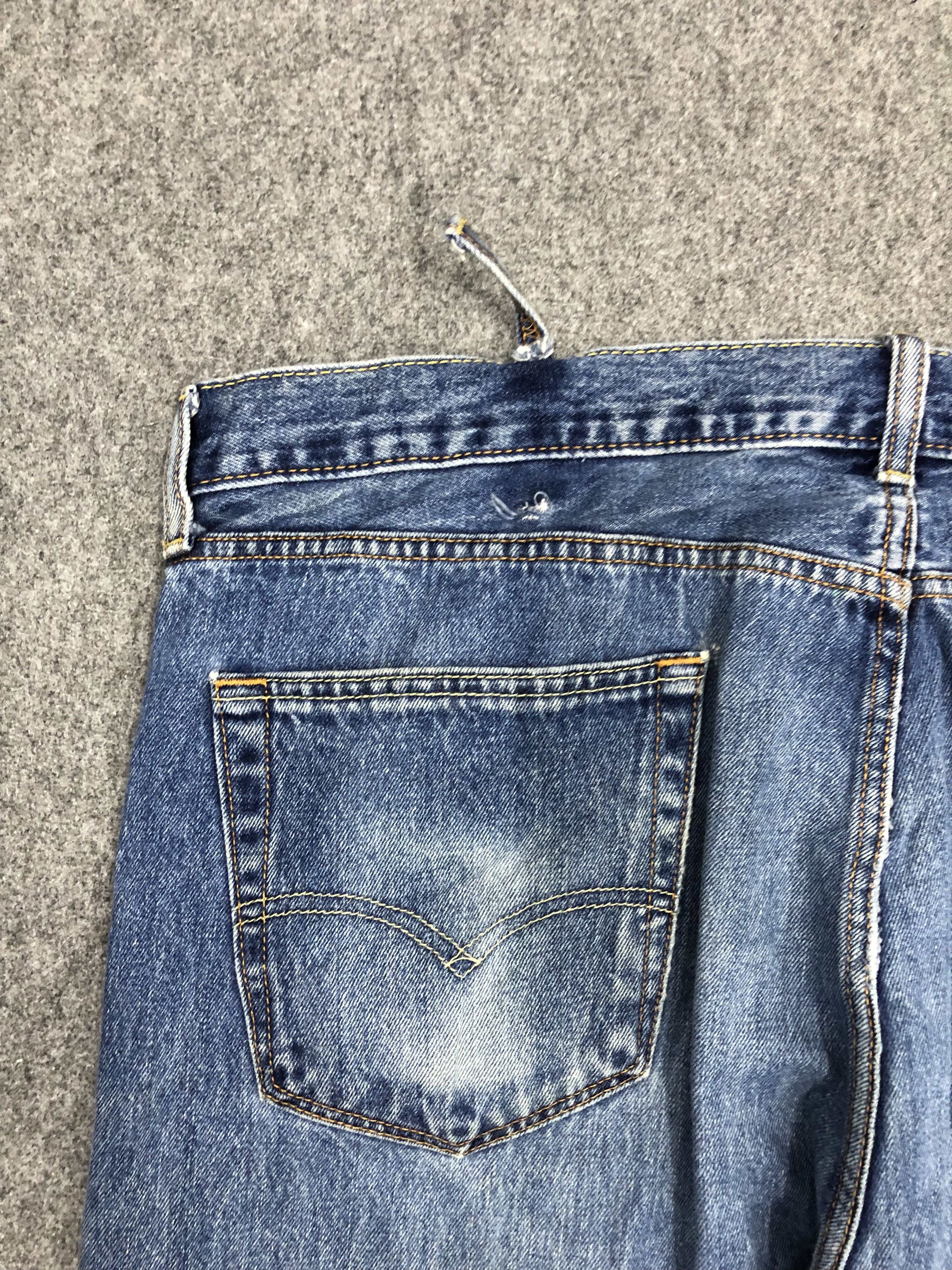 Levi's Vintage Levis 505 Jeans DP0970 Size US 43 - 13 Thumbnail