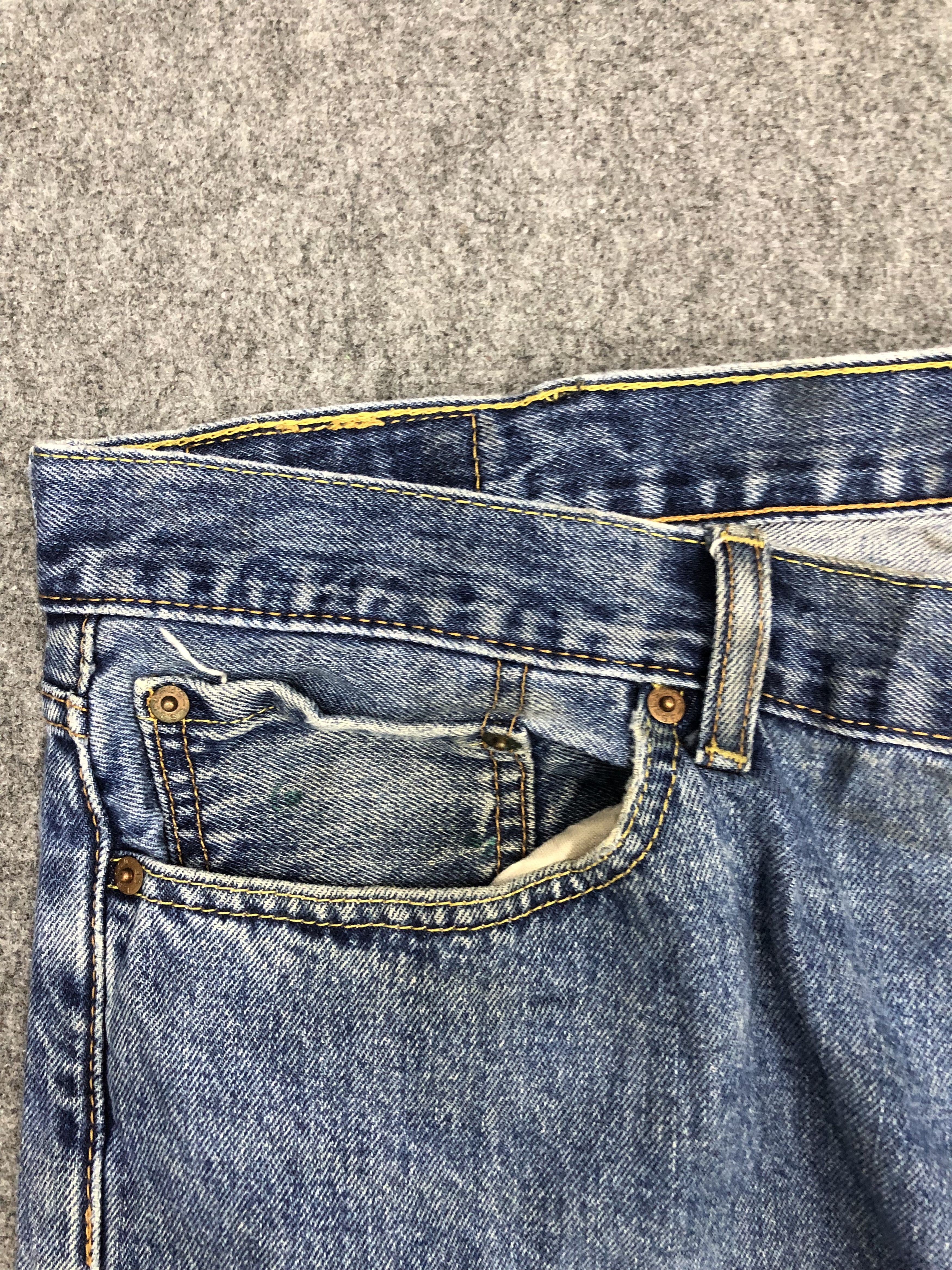 Levi's Vintage Levis 505 Jeans DP0970 Size US 43 - 9 Thumbnail