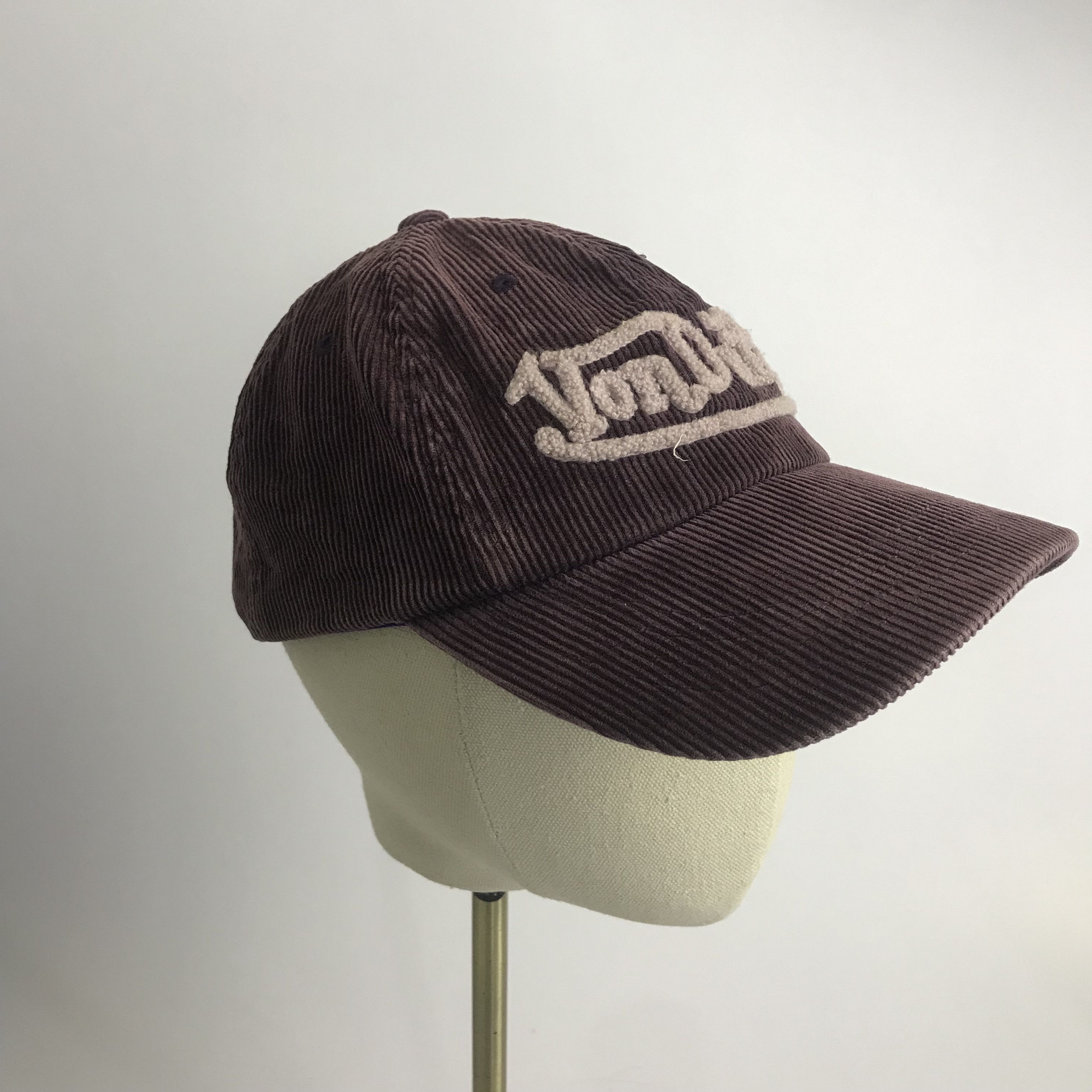 Vintage × Von Dutch Vintage Von Dutch Corduroy Design Trucker Hat Size ONE SIZE - 1 Thumbnail