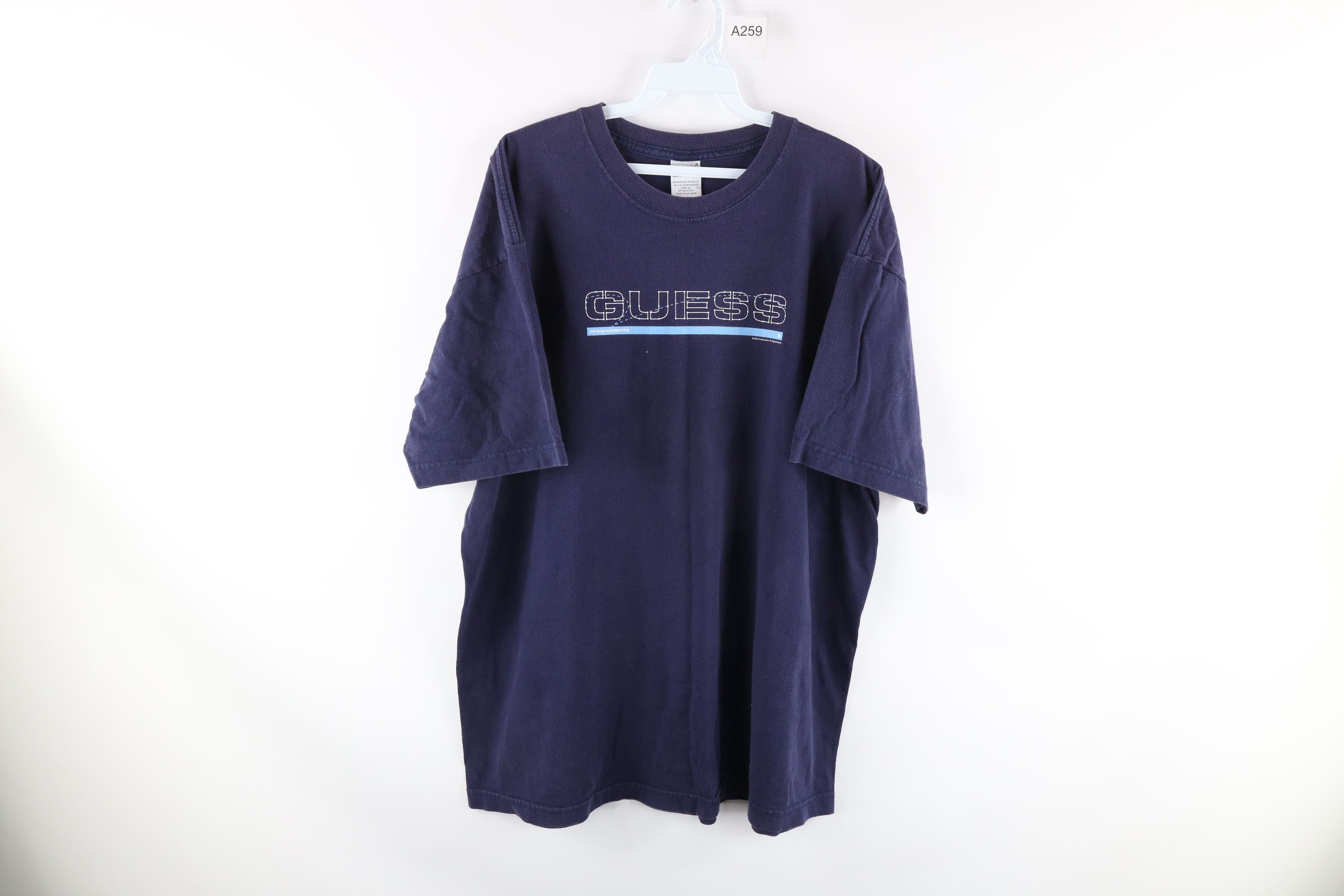 Guess Vintage Guess Center Box Logo T-Shirt Navy Blue Cotton Size US XL / EU 56 / 4 - 1 Thumbnail