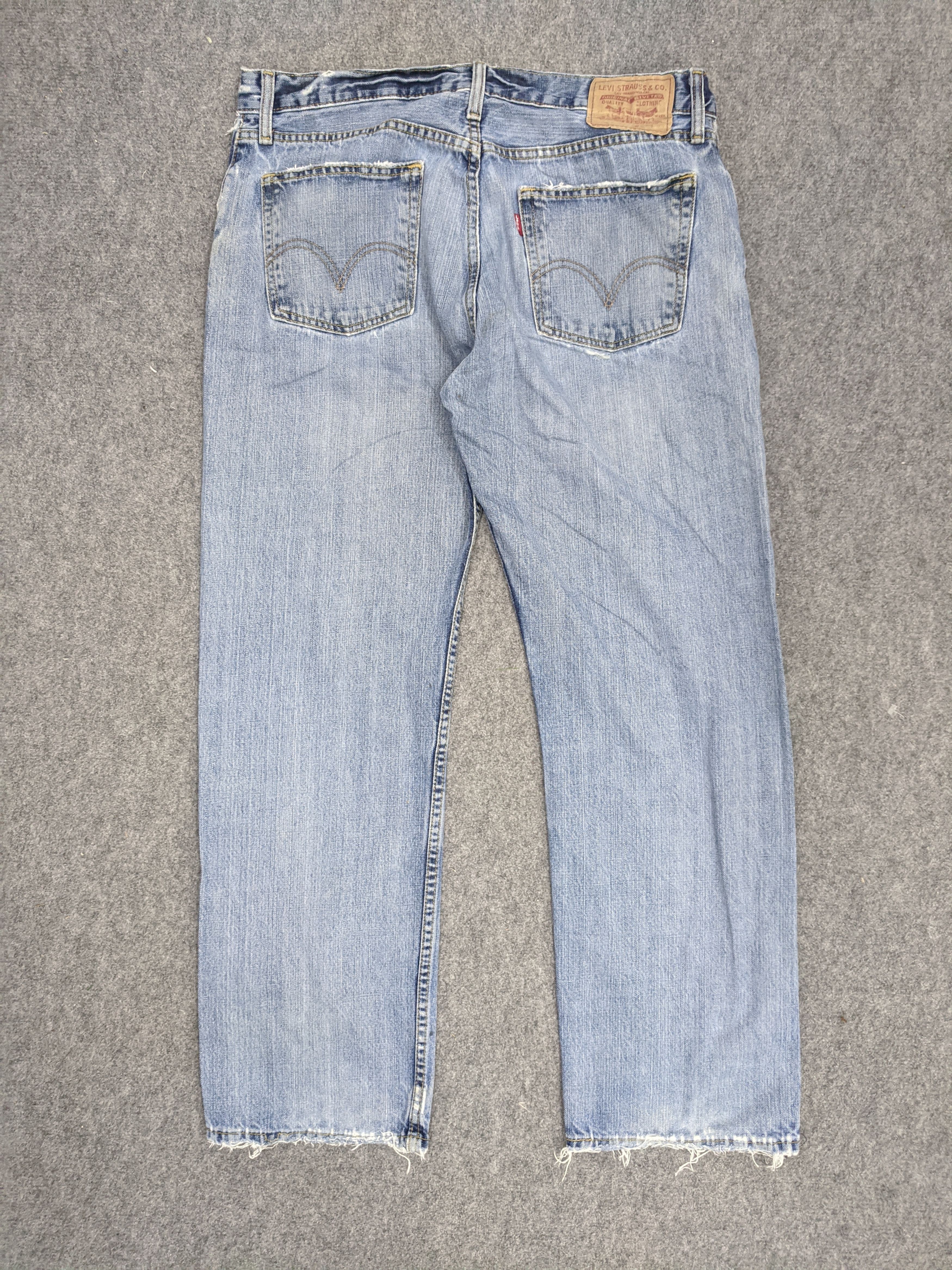 Levi's Vintage Levis 505 Light Wash Jeans DP1013 Size US 36 / EU 52 - 3 Thumbnail