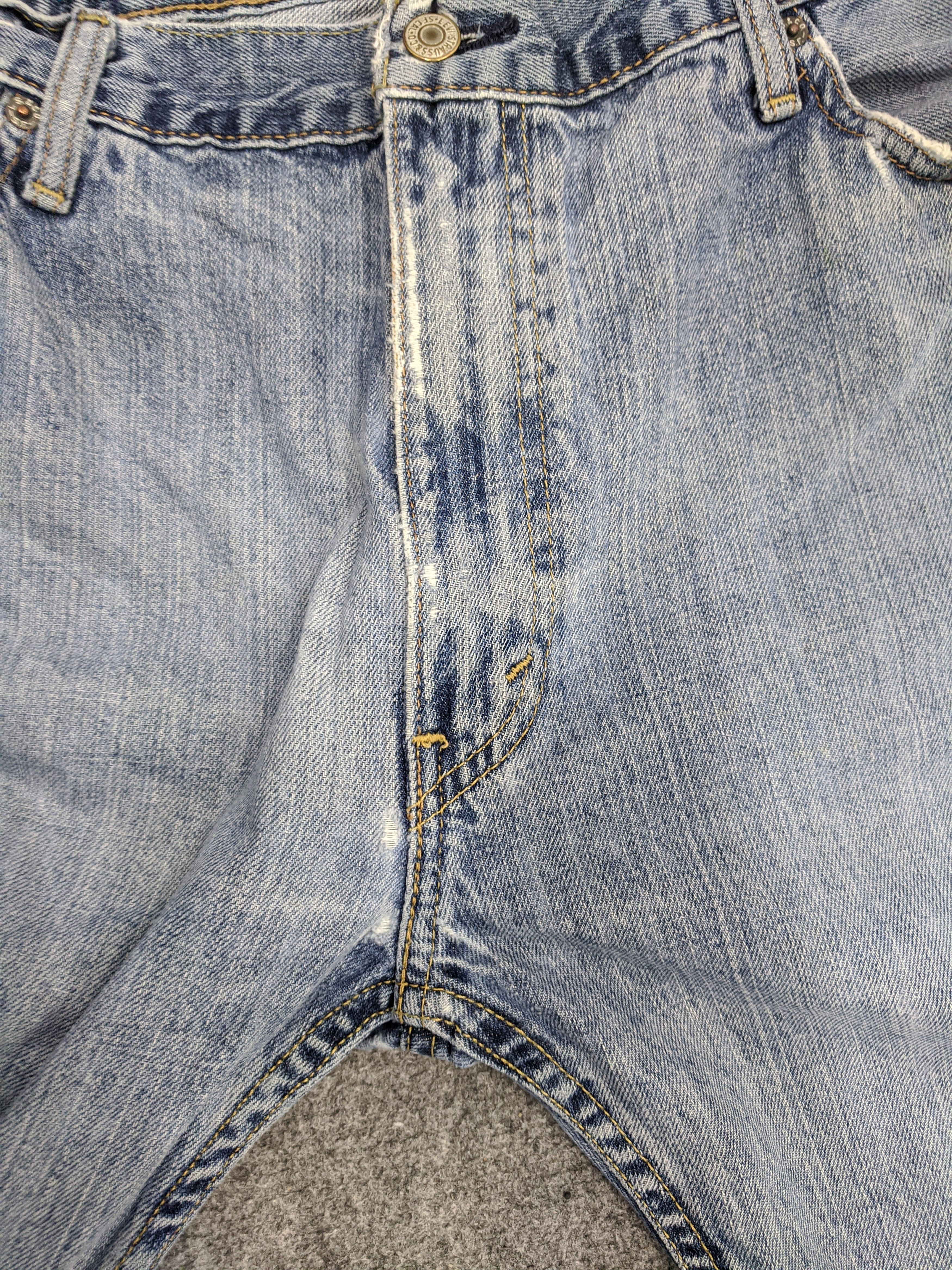 Levi's Vintage Levis 505 Light Wash Jeans DP1013 Size US 36 / EU 52 - 11 Thumbnail