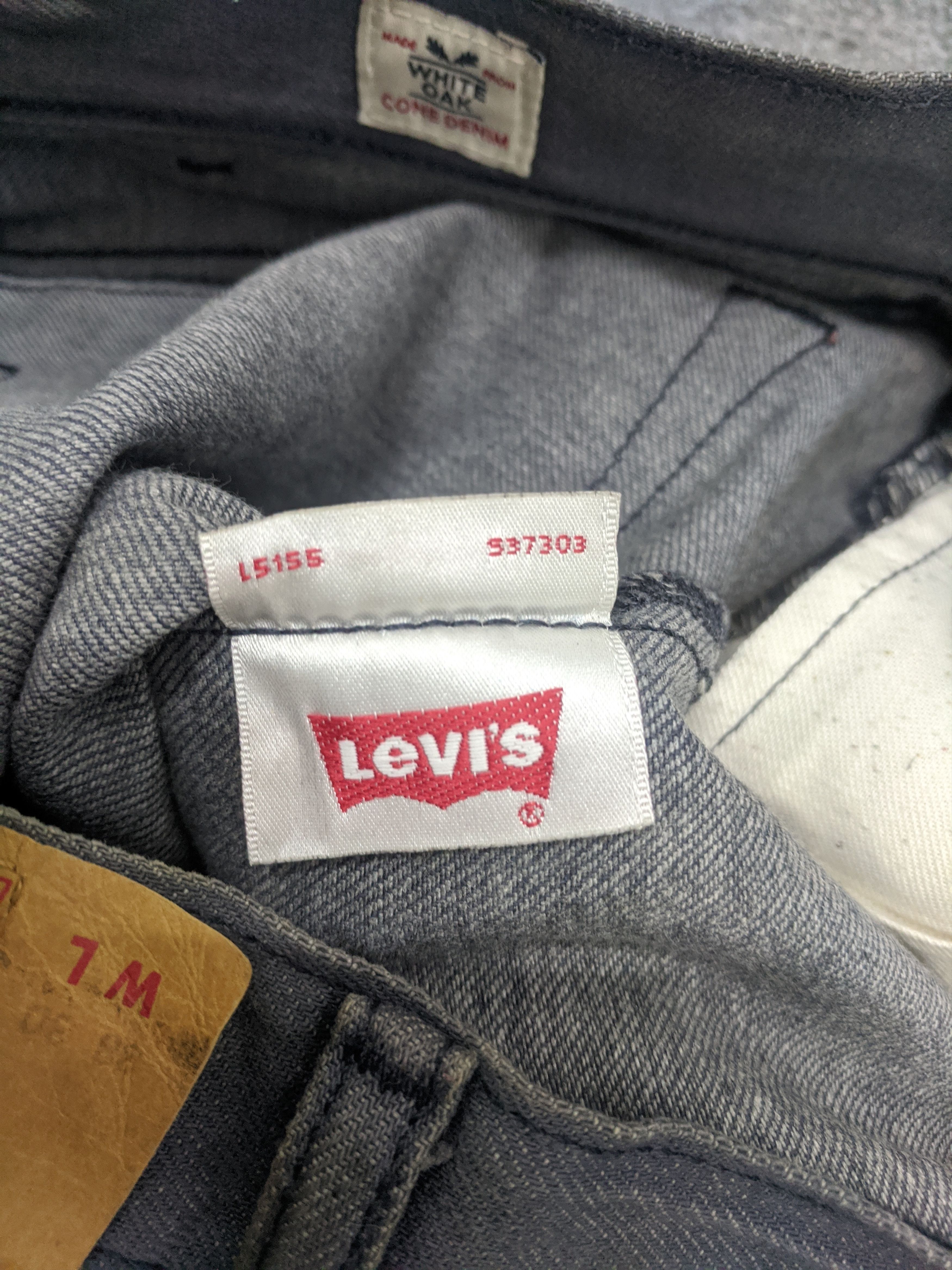 Levi's Vintage Levis 501 Jeans DP1011 Size US 39 - 9 Thumbnail