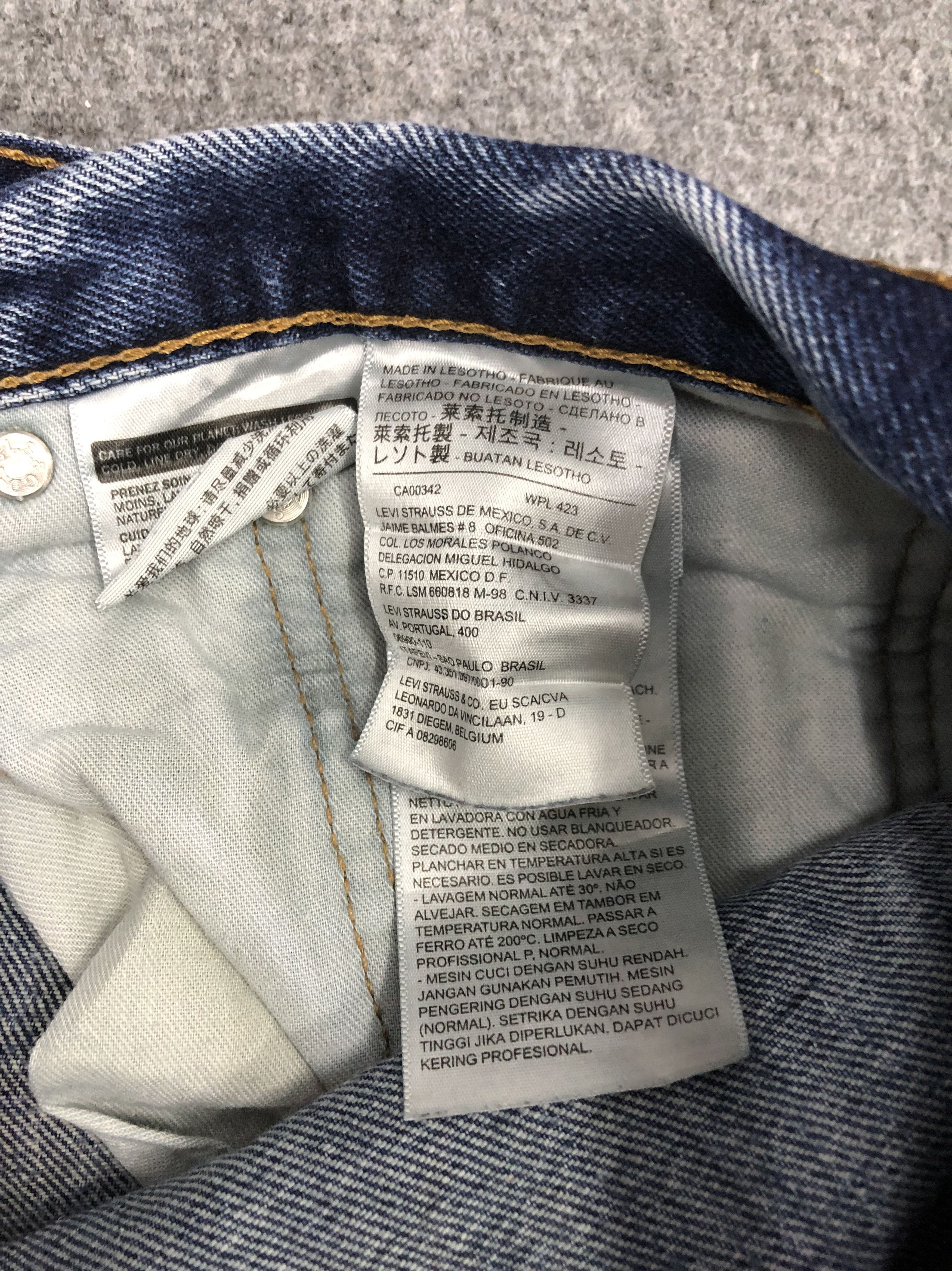 Levi's Vintage Levis 505 Jeans DP1006 Size US 40 / EU 56 - 7 Thumbnail