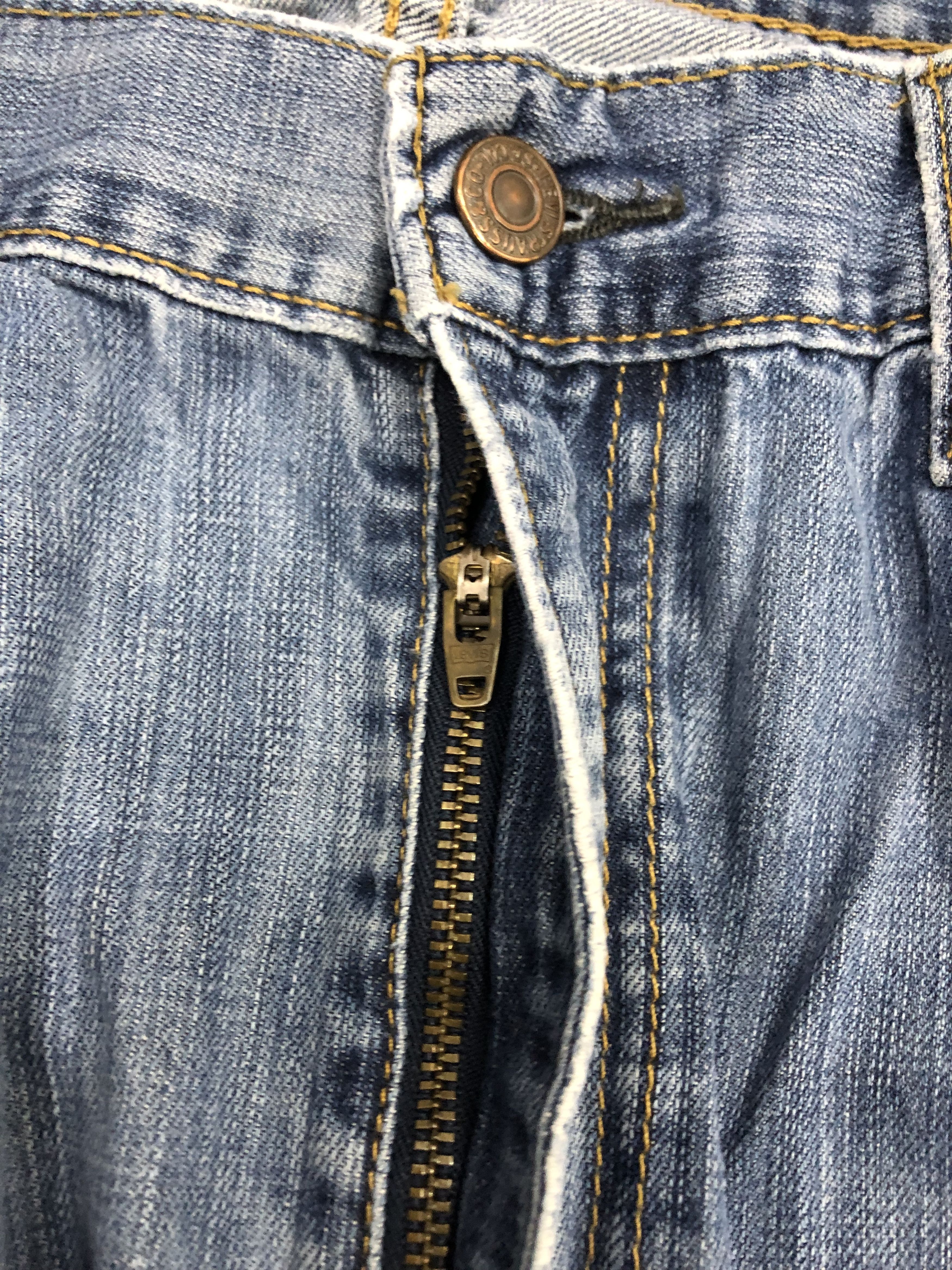 Levi's × Vintage Vintage Levis 505 Light Wash Jeans DP0997 Size US 37 - 11 Thumbnail