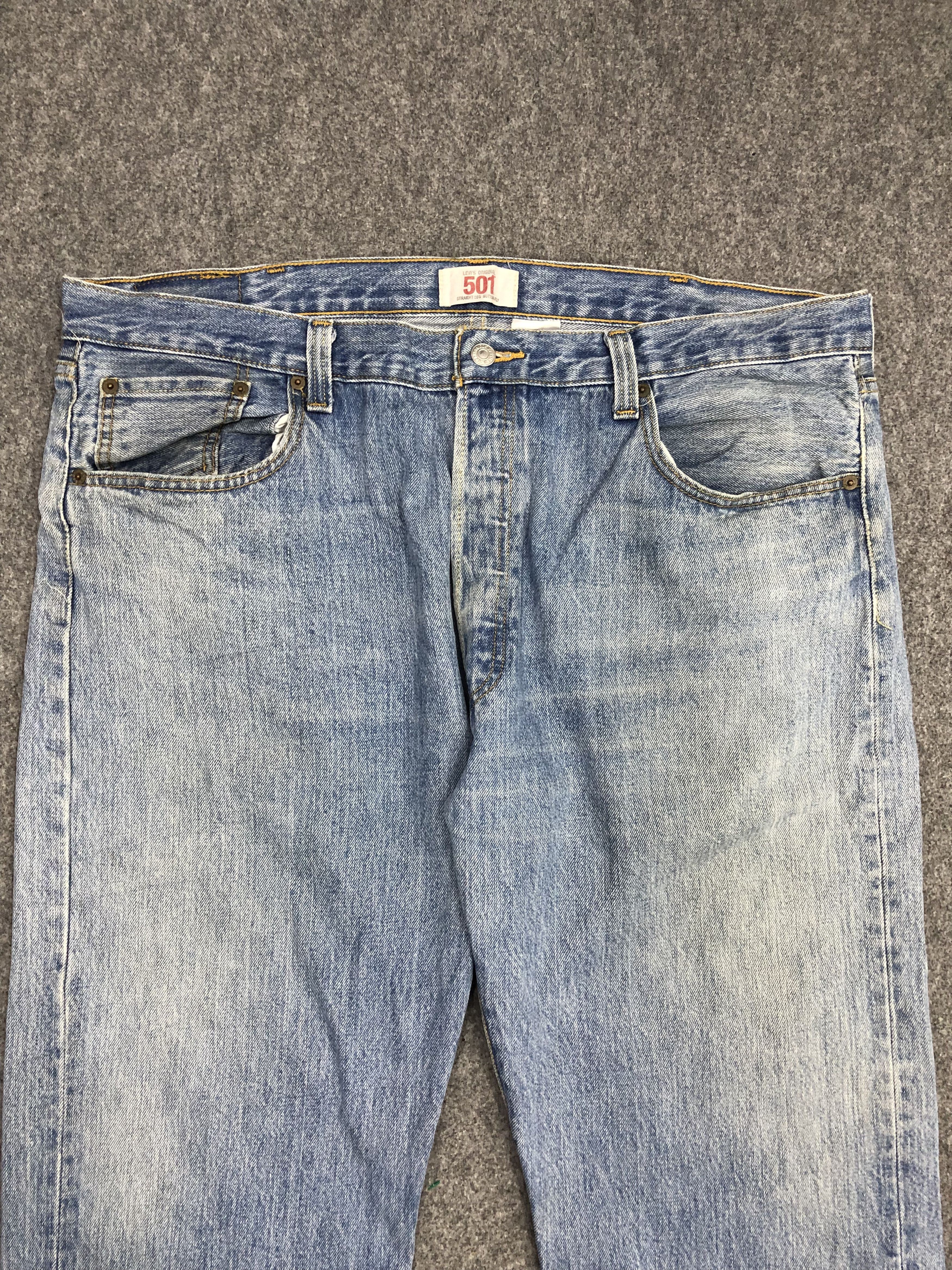 Levi's Vintage Levis 501 Jeans DP0990 Size US 40 / EU 56 - 2 Thumbnail