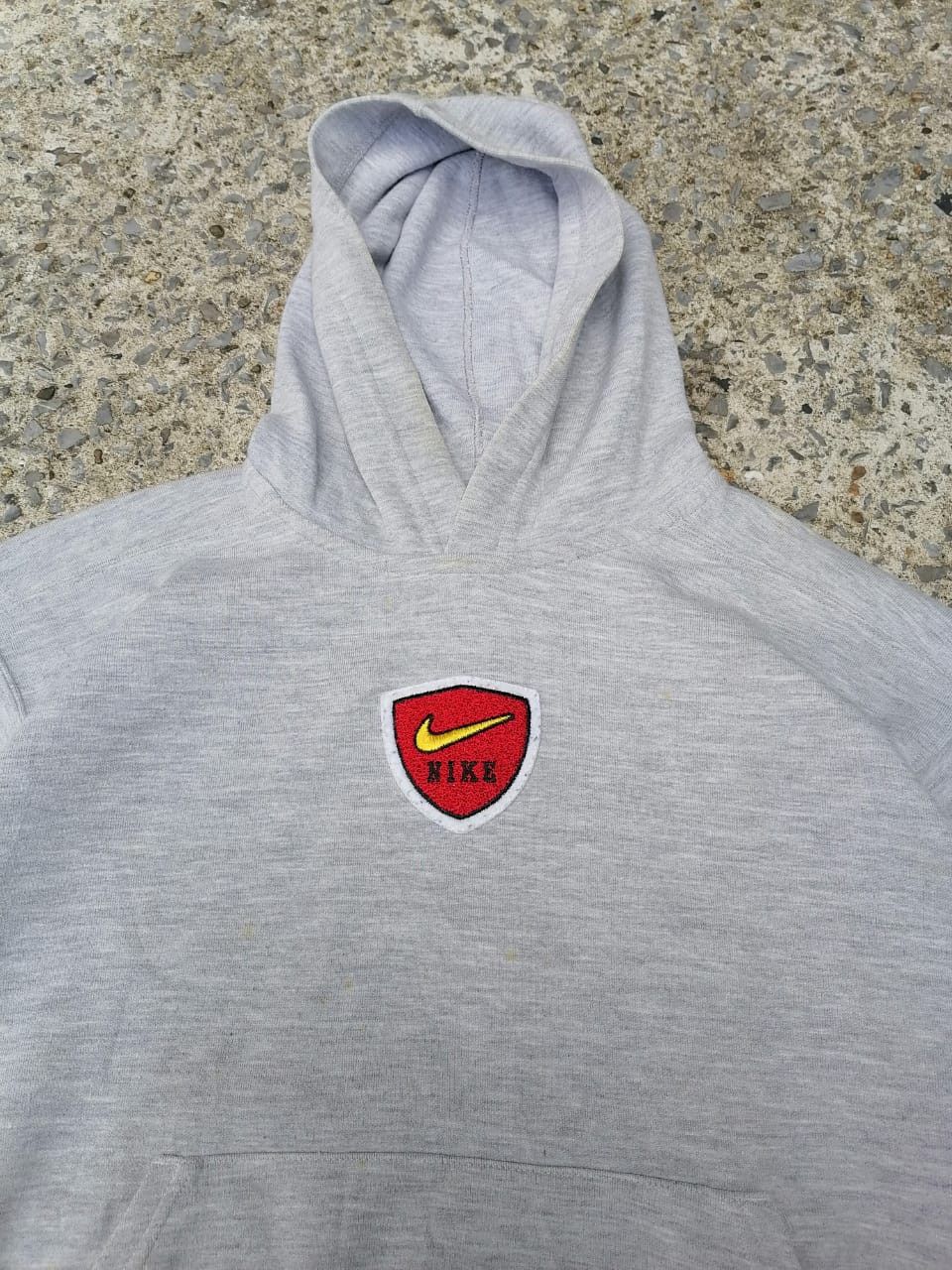 Nike × Vintage Vintage 90s Nike Center Logo Hoodie Size US M / EU 48-50 / 2 - 2 Thumbnail