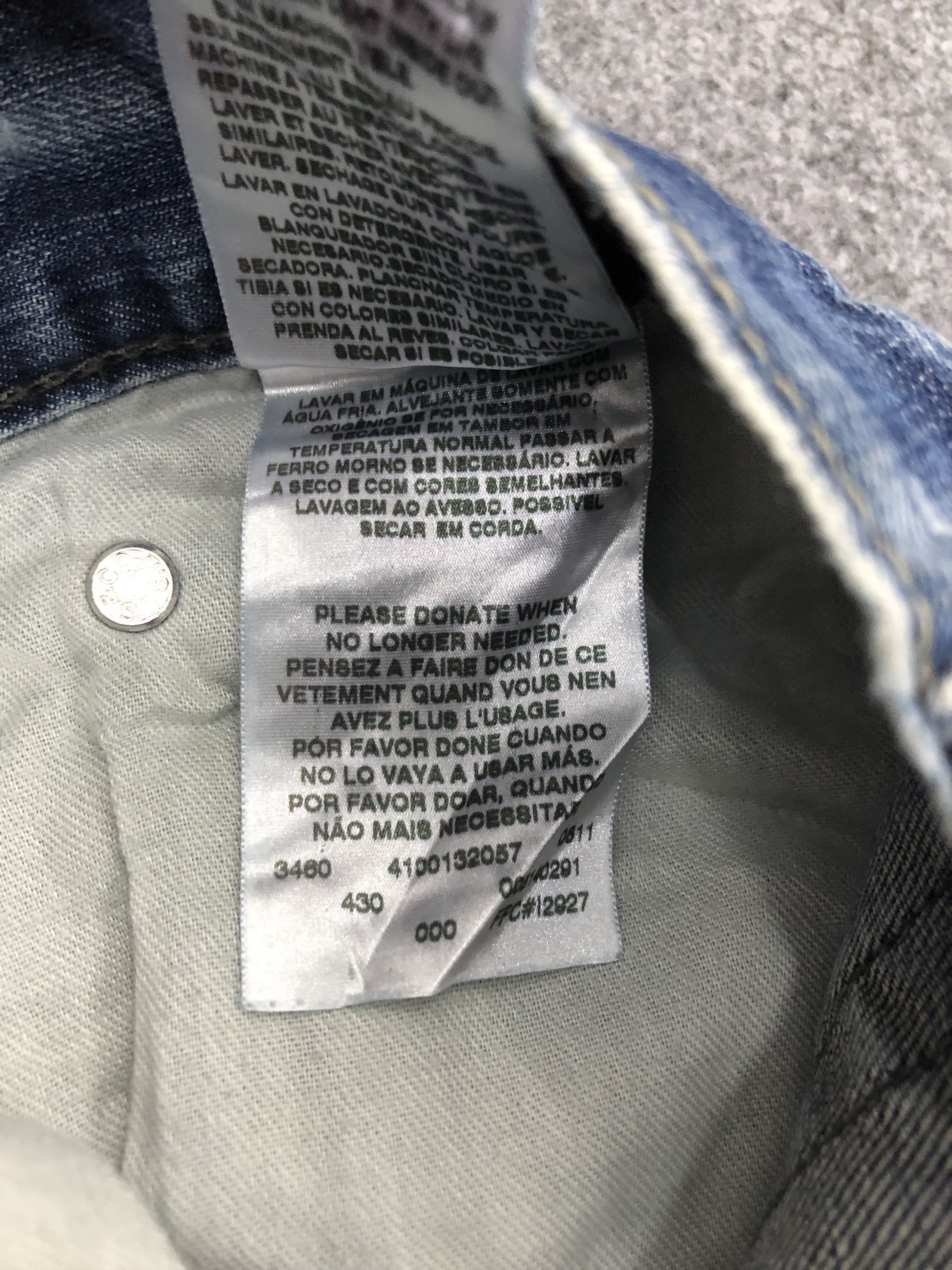 Levi's Vintage Levis 514 Jeans DP1035 Size US 39 - 7 Thumbnail