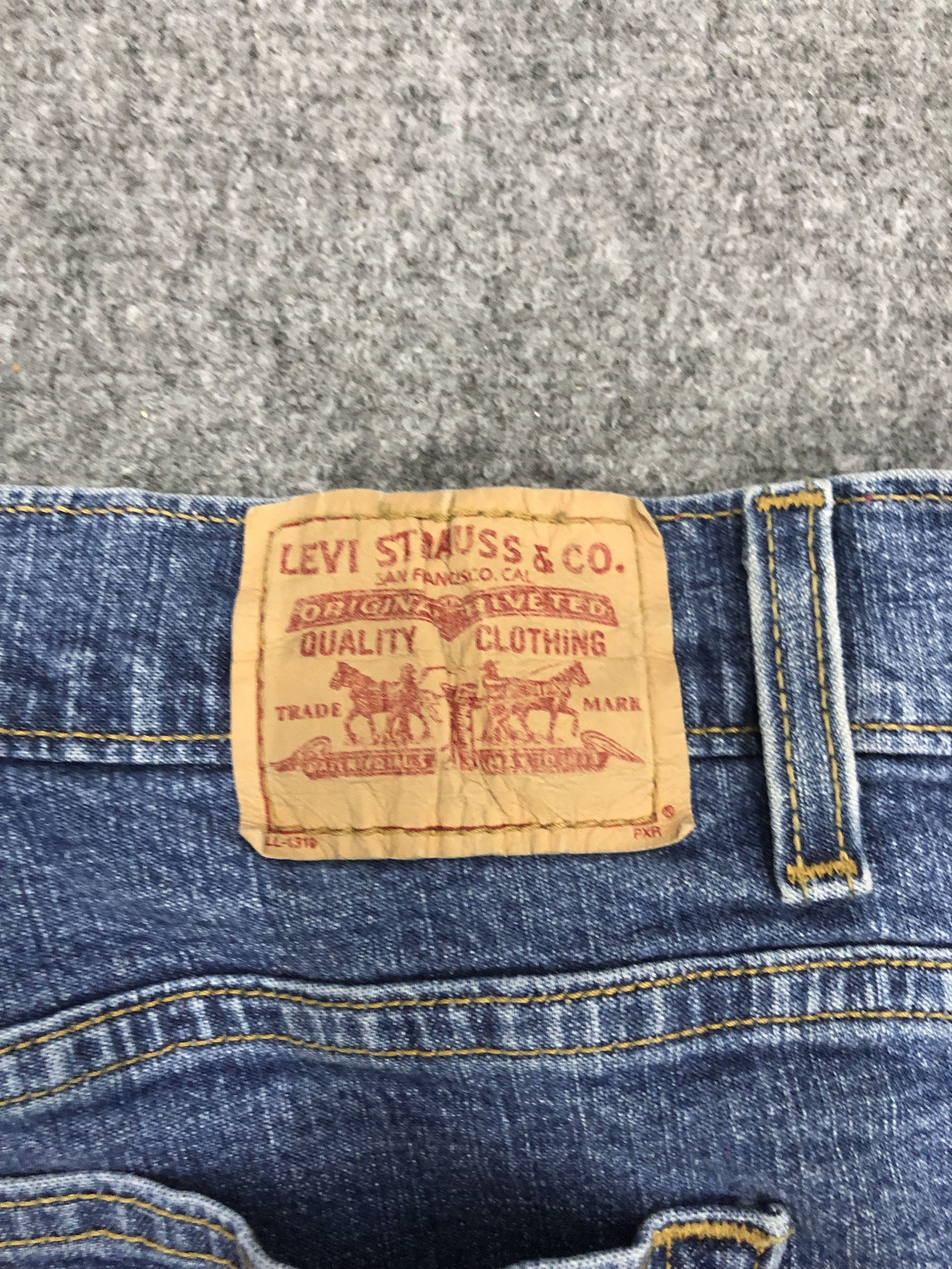 Levi's Vintage Levis 550 Boot Cut Jeans DP1034 Size US 37 - 5 Thumbnail