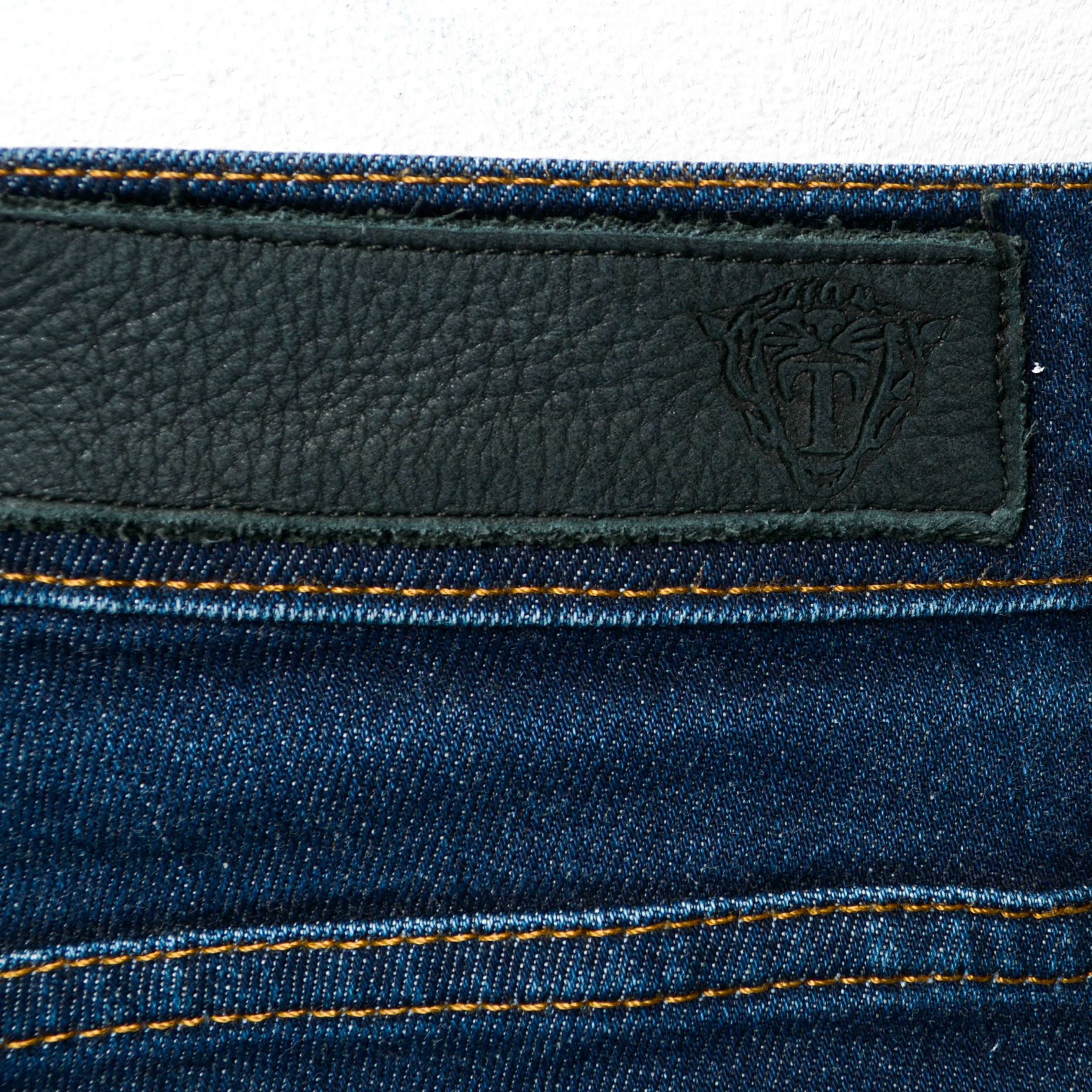 Tiger of Sweden TIGER OF SWEDEN Skogsberg W29 L32 Jeans Pants Trousers Size US 29 - 6 Thumbnail