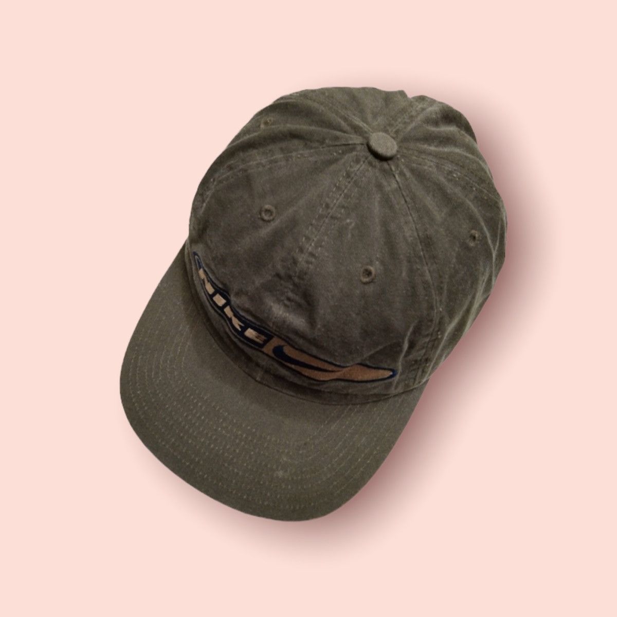 Nike VINTAGE NIKE EMBROIDERED SWOOSH STRAPBACK Size ONE SIZE - 9 Thumbnail