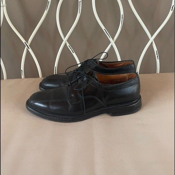 Allen Edmonds Allen Edmonds Hillcrest Leather Comfort Shoe Size US 9.5 / EU 42-43 - 2 Preview