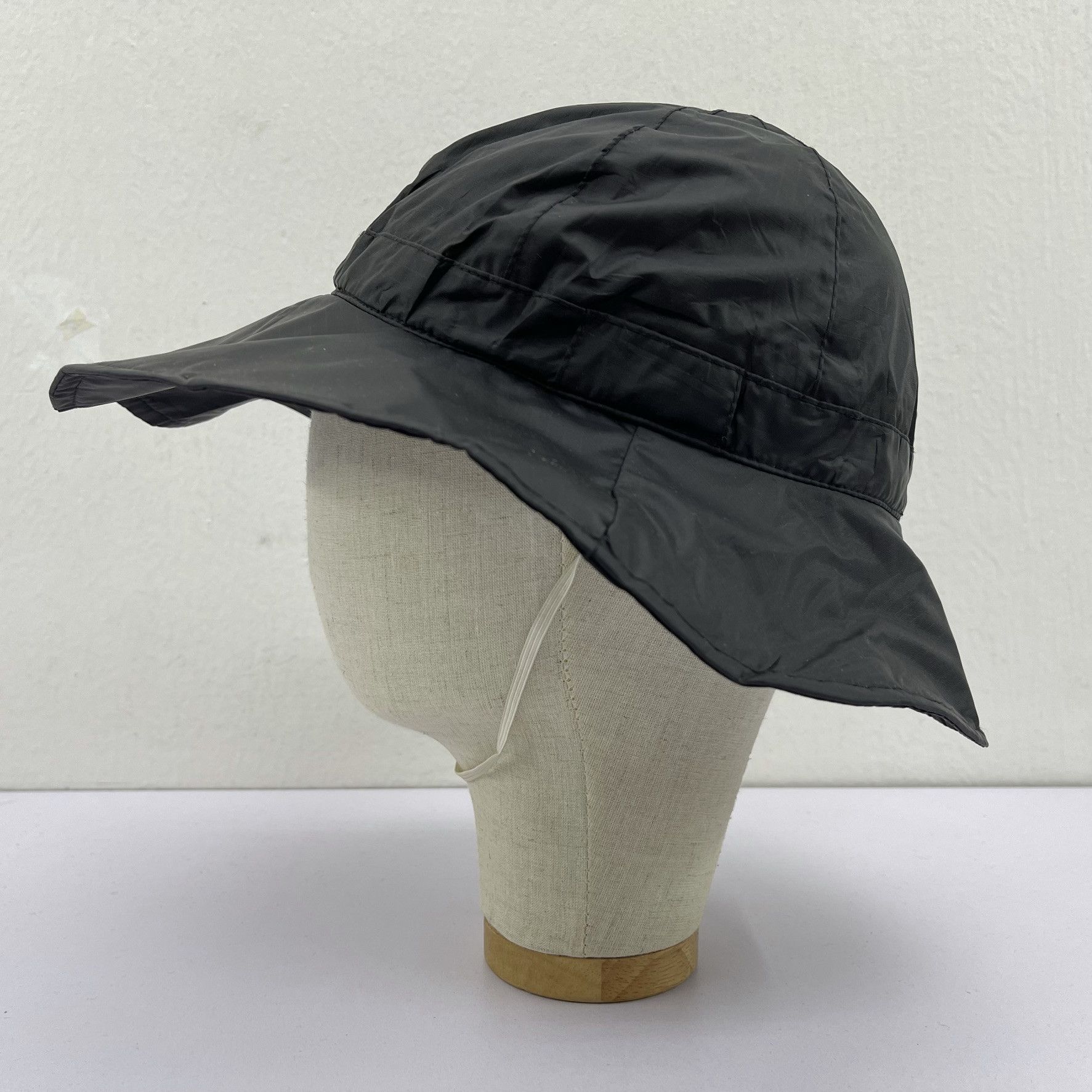 Other Light Filled Water Proof Bucket Hats-BH3149 Size ONE SIZE - 1 Thumbnail