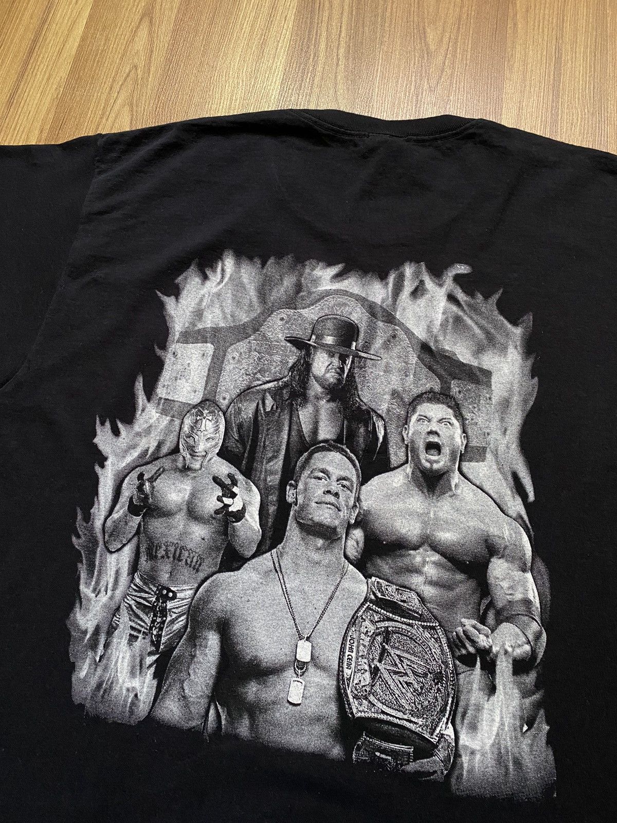 WWE Vintage The Undertaker T Shirt Tee Cena Rey Misterio Batista Size US L / EU 52-54 / 3 - 6 Thumbnail