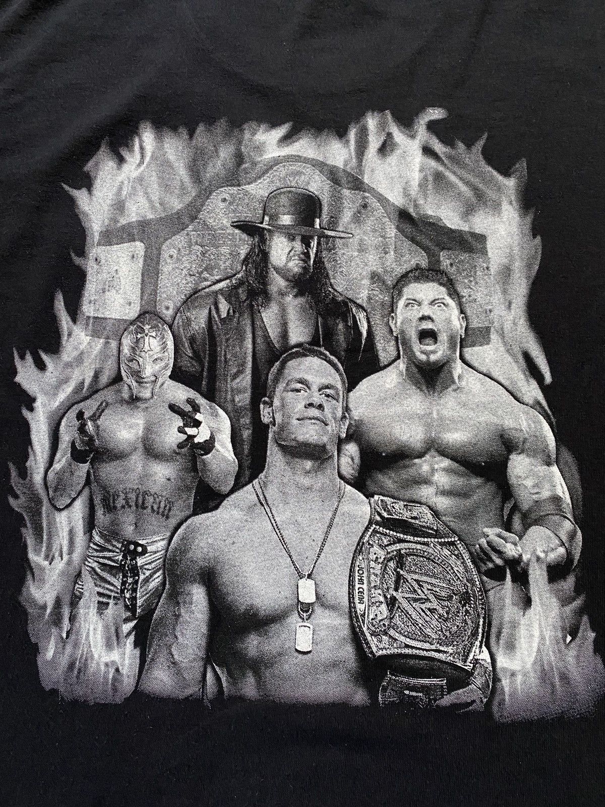 WWE Vintage The Undertaker T Shirt Tee Cena Rey Misterio Batista Size US L / EU 52-54 / 3 - 7 Thumbnail