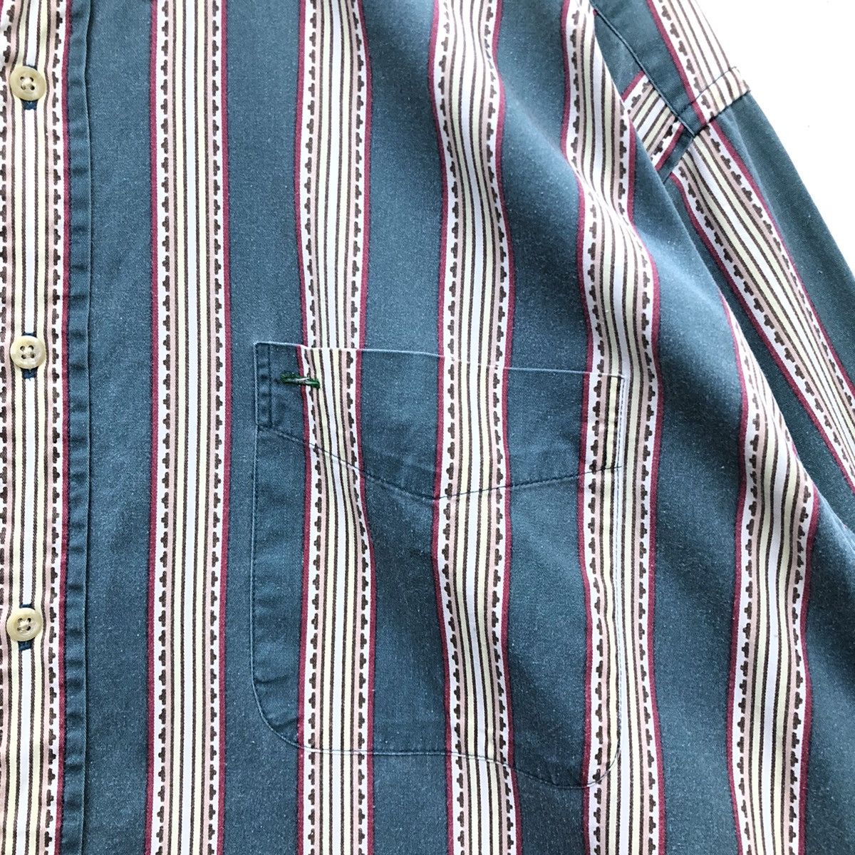 Tommy Hilfiger Vintage Tommy Hilfiger Pattern Design Button Shirt Size US XL / EU 56 / 4 - 5 Thumbnail