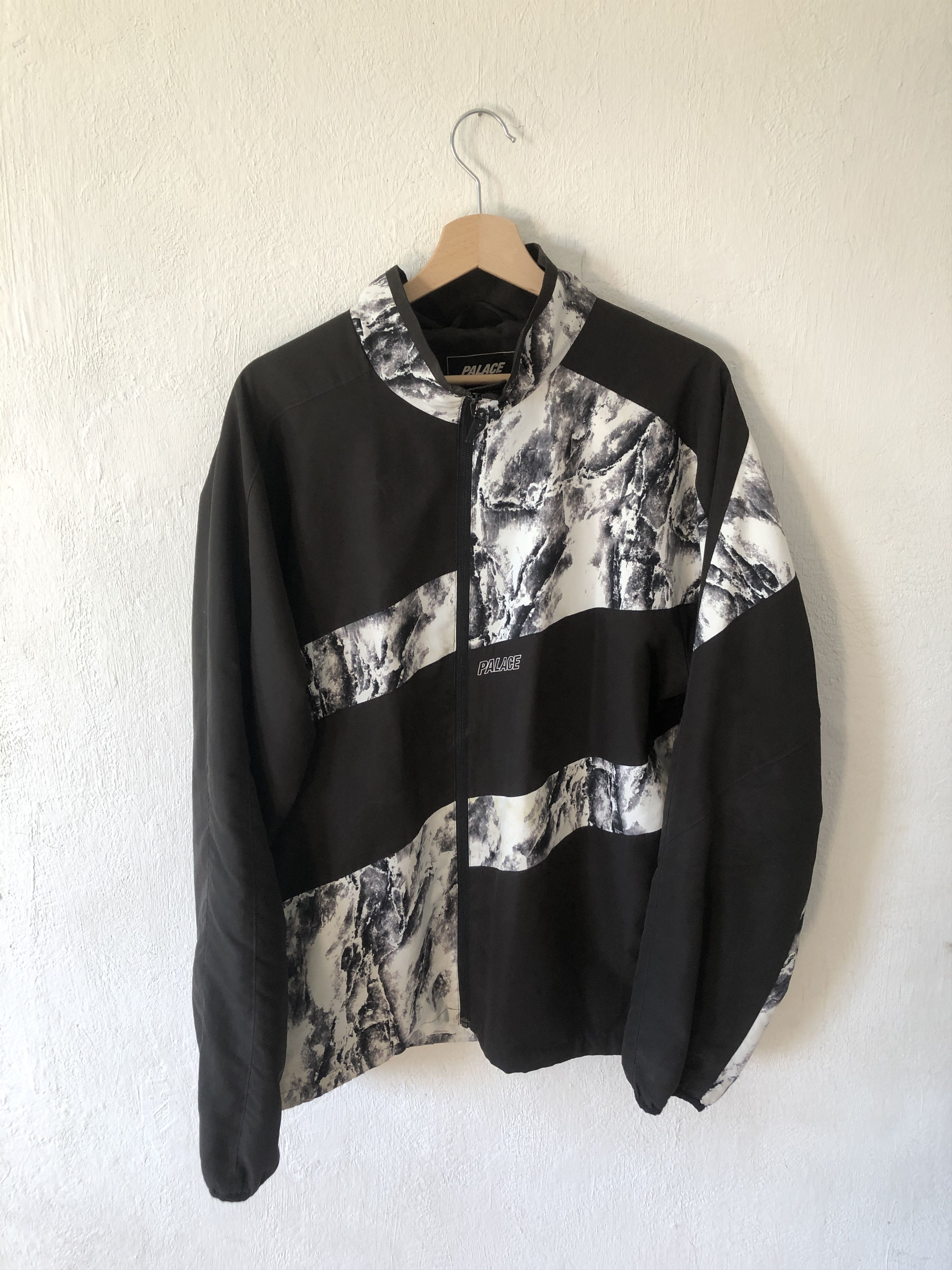 PALACE Gap Nylon Track Top size XL - メルカリ