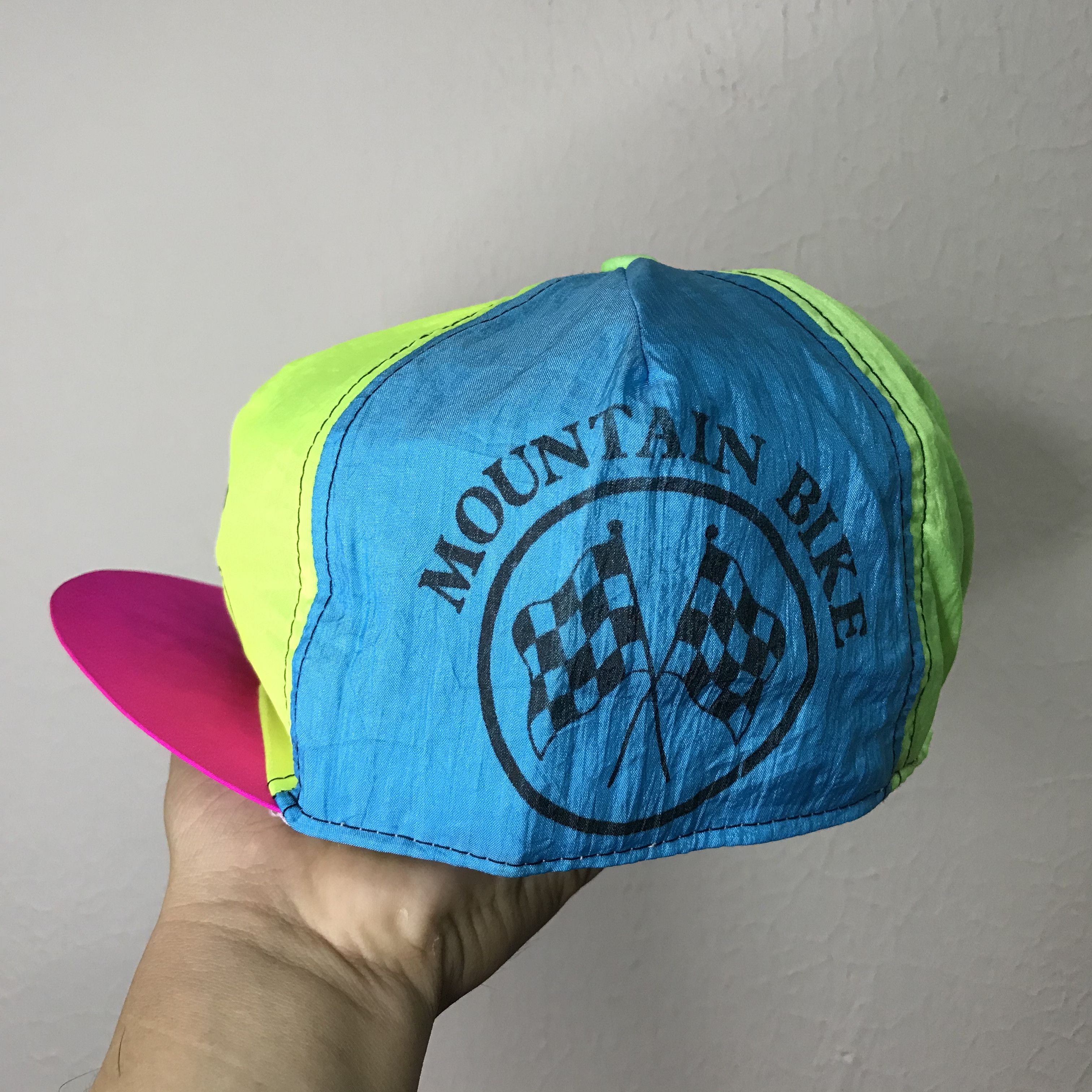 Nike bike hat hotsell