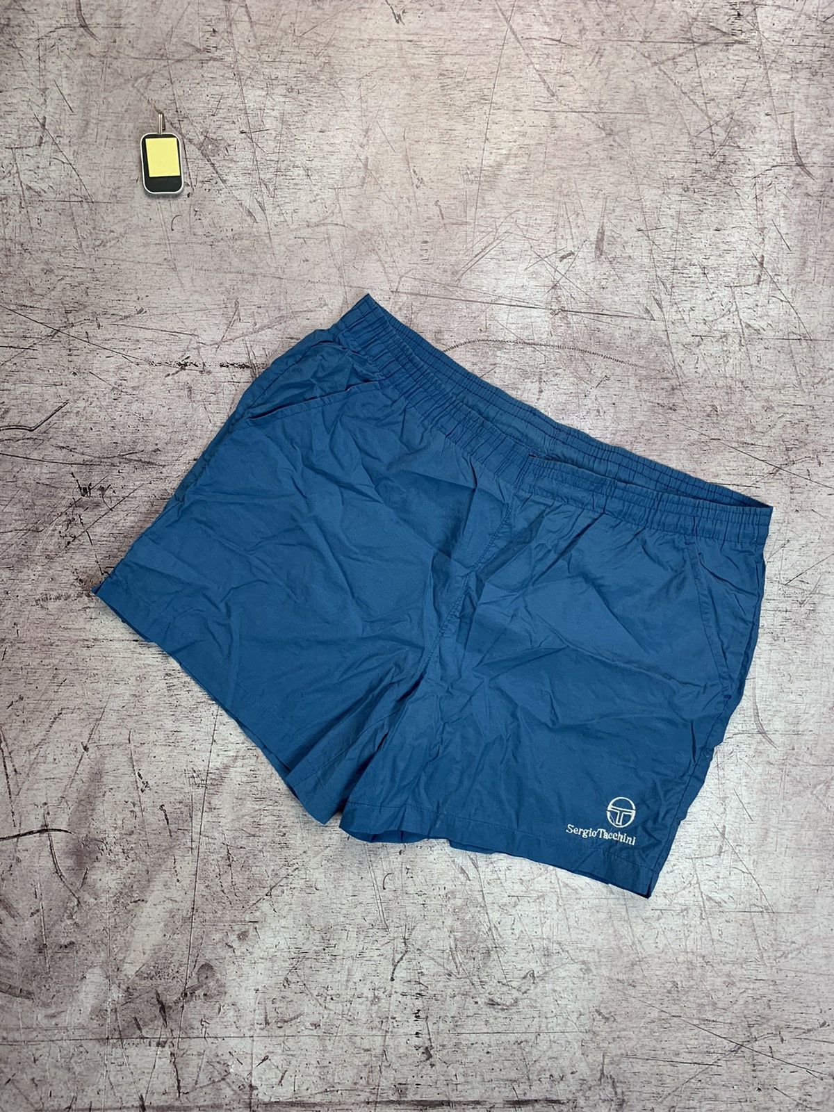 Sergio Tacchini × Vintage Vintage Sergio Tacchini Shorts Size US 34 / EU 50 - 1 Thumbnail