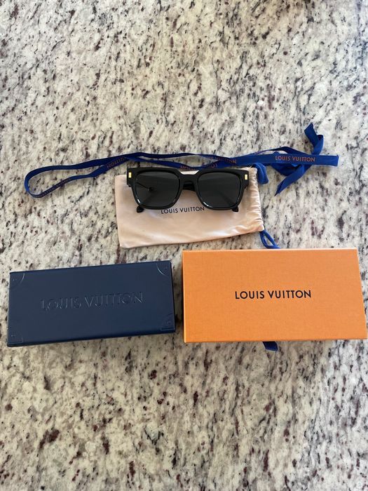 Louis Vuitton Louis Vuitton Escape Square sunglasses WF21