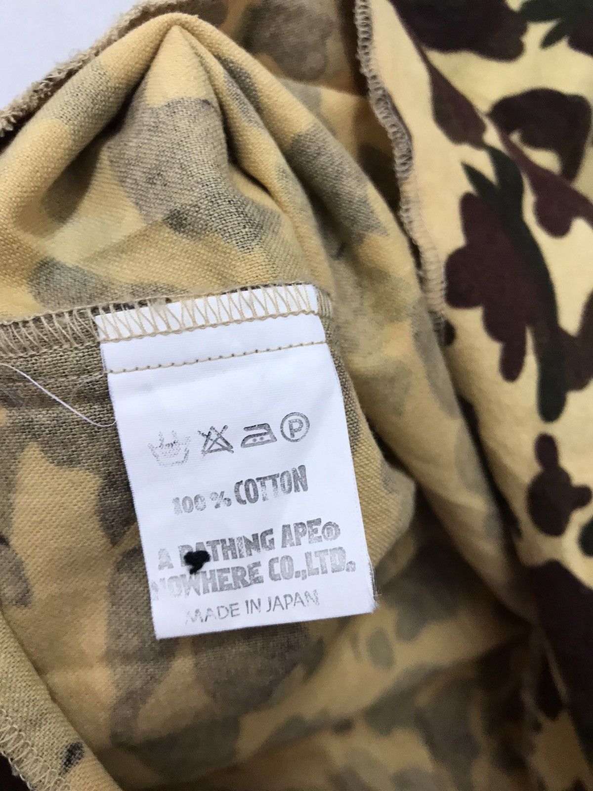 Nigo Bape Camo Half Zipper Pullover fleece jacket Size US M / EU 48-50 / 2 - 9 Thumbnail