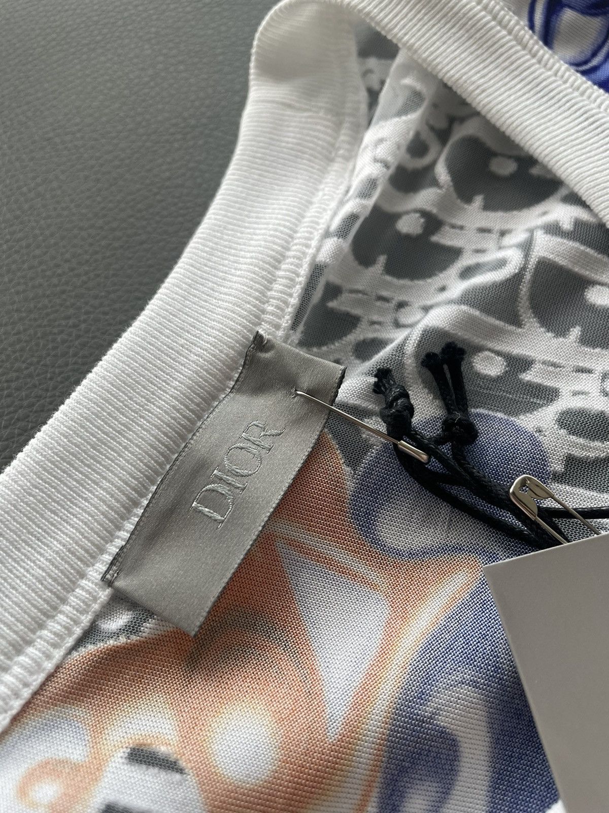 Dior Brand New Sold Out Rare Dior x Kenny Scharf Oblique Shirt Size US L / EU 52-54 / 3 - 15 Thumbnail