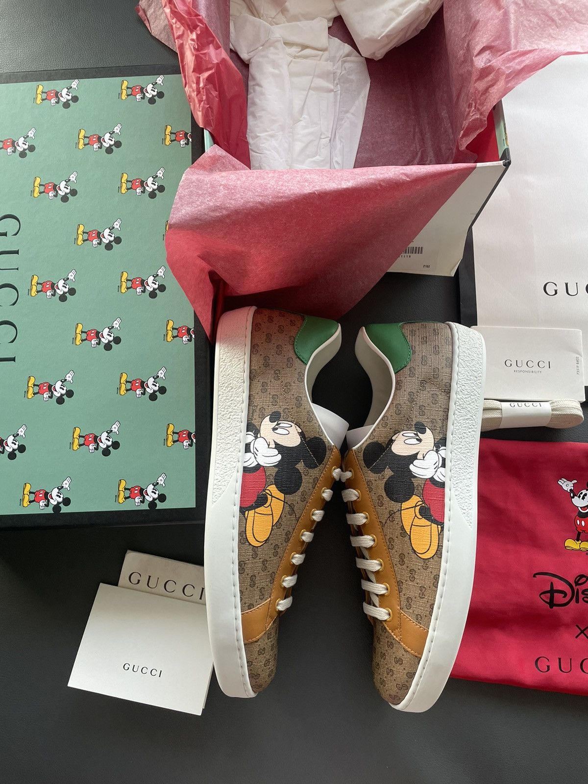 Disney Limited Edition Brand New Gucci x Mickey Mouse ACE Sneaker Size US 9.5 / EU 42-43 - 9 Thumbnail