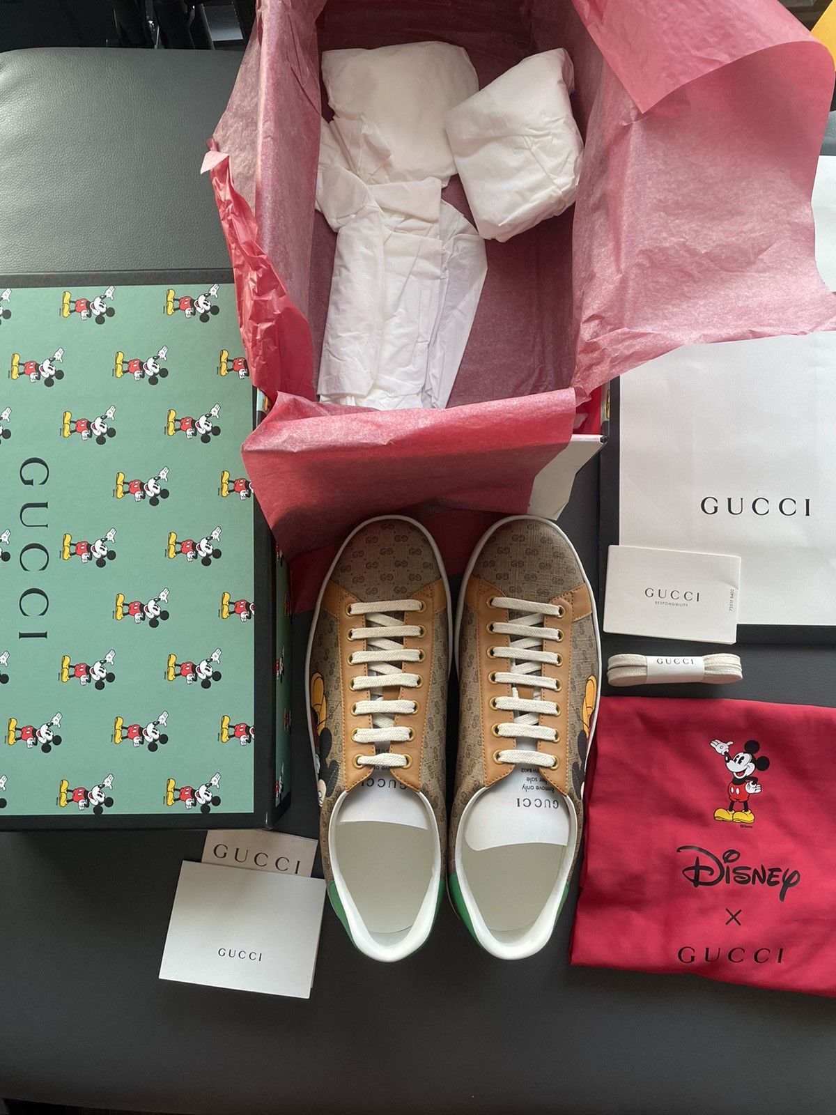 Disney Limited Edition Brand New Gucci x Mickey Mouse ACE Sneaker Size US 9.5 / EU 42-43 - 6 Thumbnail