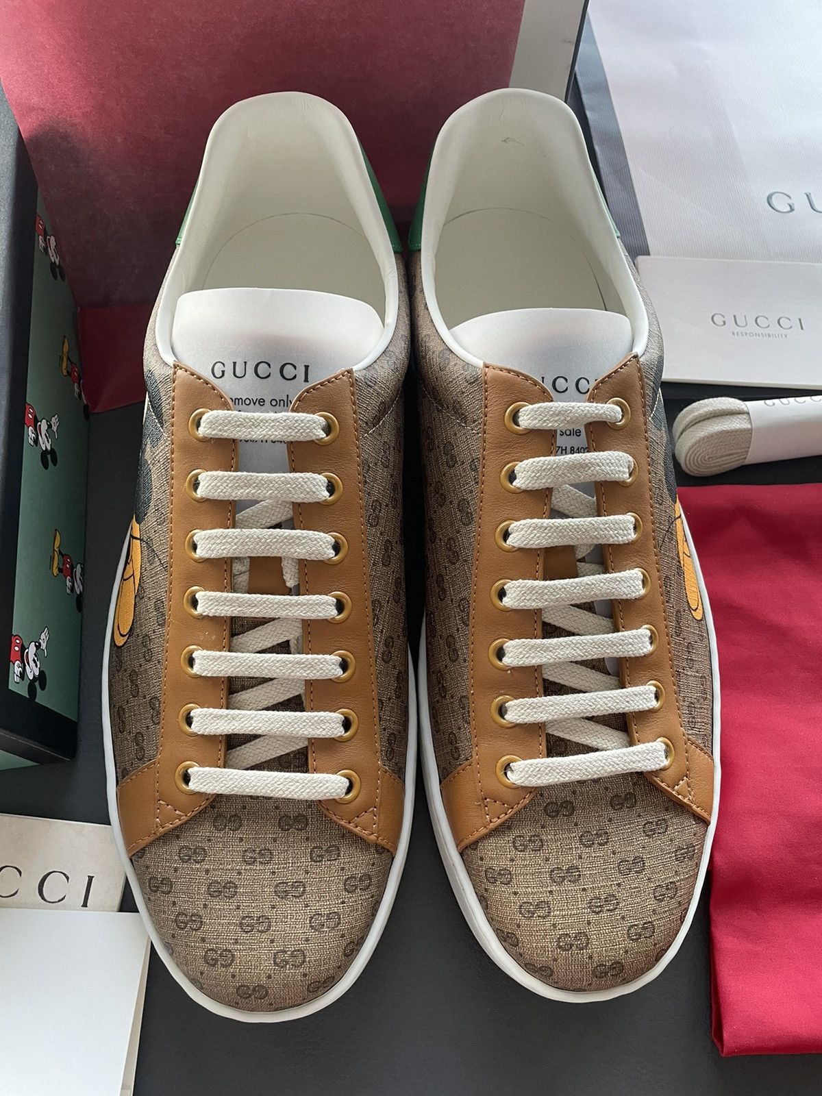 Disney Limited Edition Brand New Gucci x Mickey Mouse ACE Sneaker Size US 9.5 / EU 42-43 - 8 Thumbnail