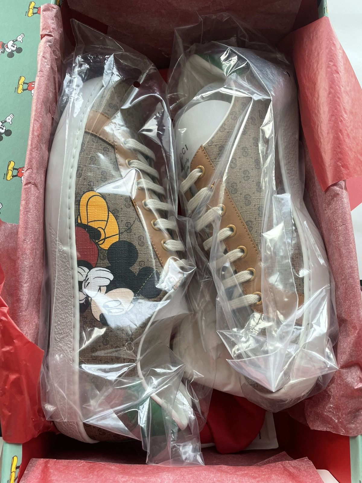 Disney Limited Edition Brand New Gucci x Mickey Mouse ACE Sneaker Size US 9.5 / EU 42-43 - 5 Thumbnail