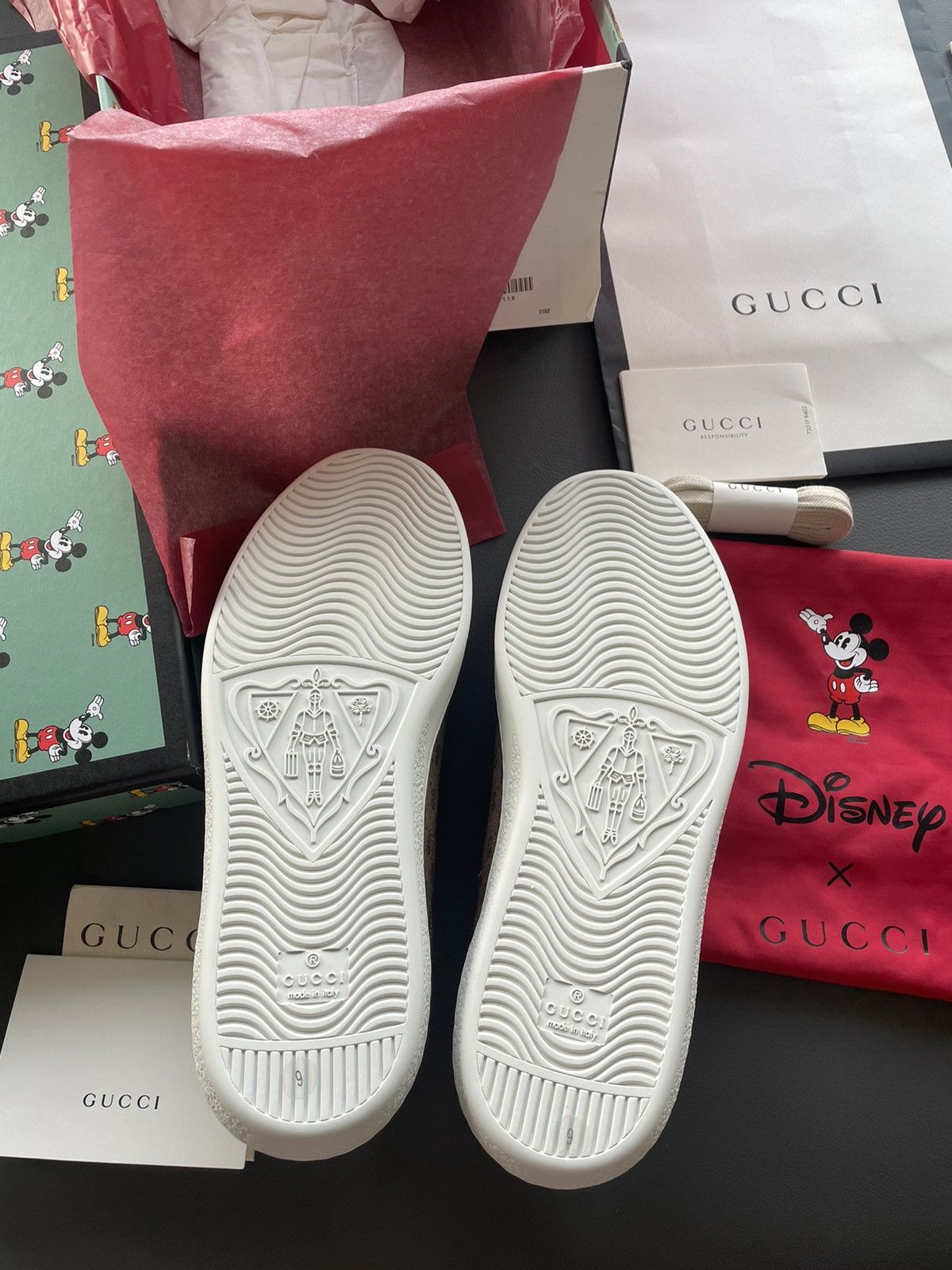 Disney Limited Edition Brand New Gucci x Mickey Mouse ACE Sneaker Size US 9.5 / EU 42-43 - 11 Thumbnail