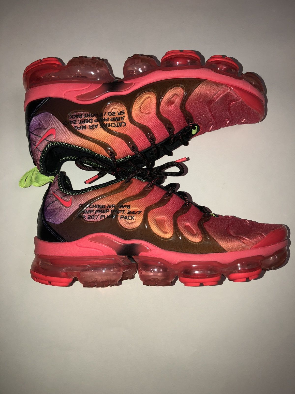 Nike NIKE AIR VaporMax Plus Laser Black Pink Flight Pack Sneakers Size US 8.5 / EU 41-42 - 5 Thumbnail