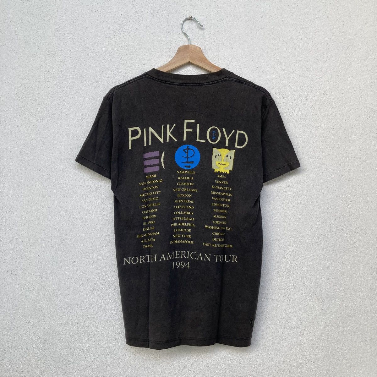 Band Tees × Pink Floyd × Vintage Vintage Pink Floyd Bell Division 1994 t shirt Size US S / EU 44-46 / 1 - 4 Thumbnail