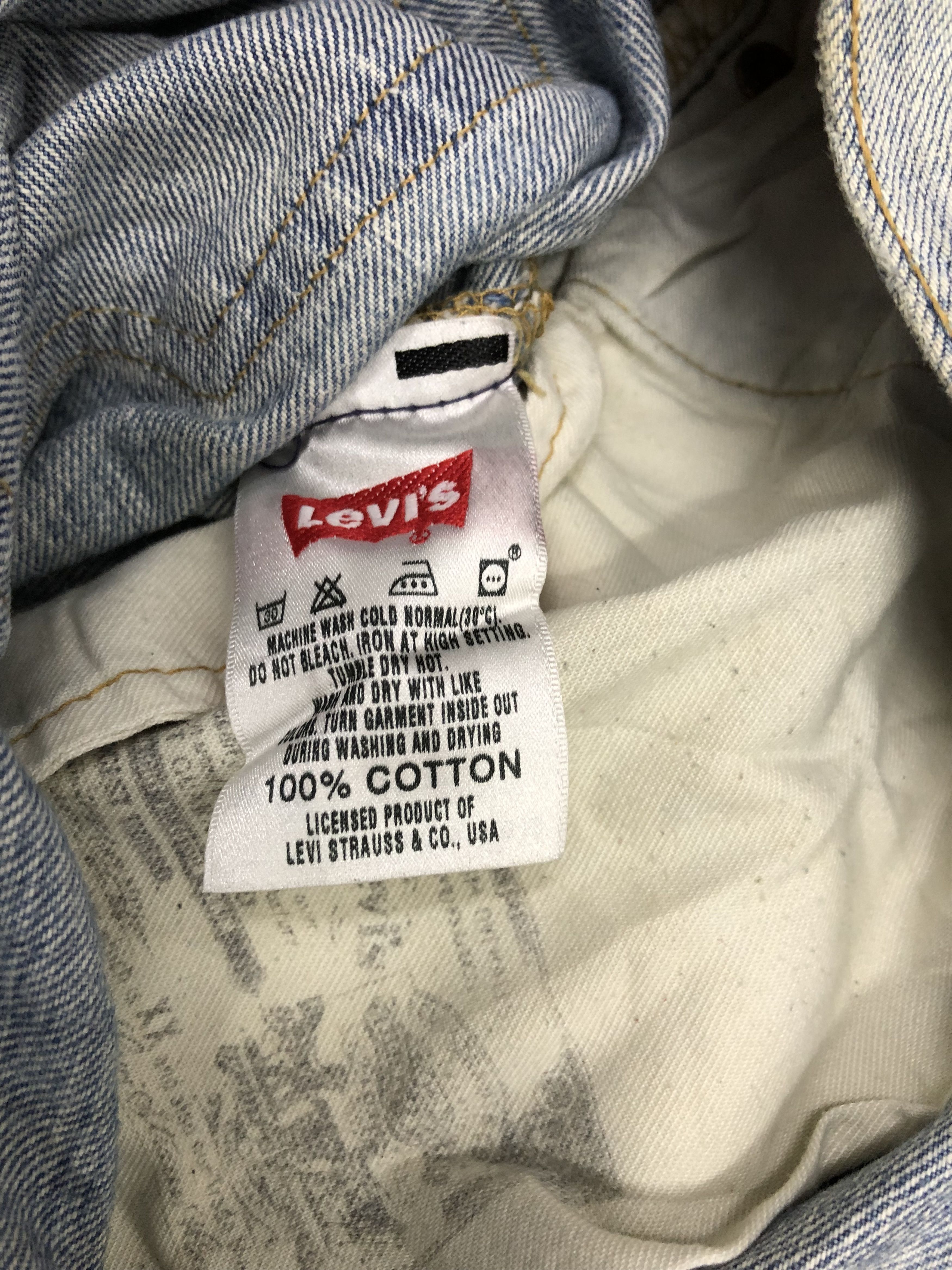 Levi's Vintage Levis 501 Light Wash Jeans DP1052 Size US 37 - 7 Thumbnail