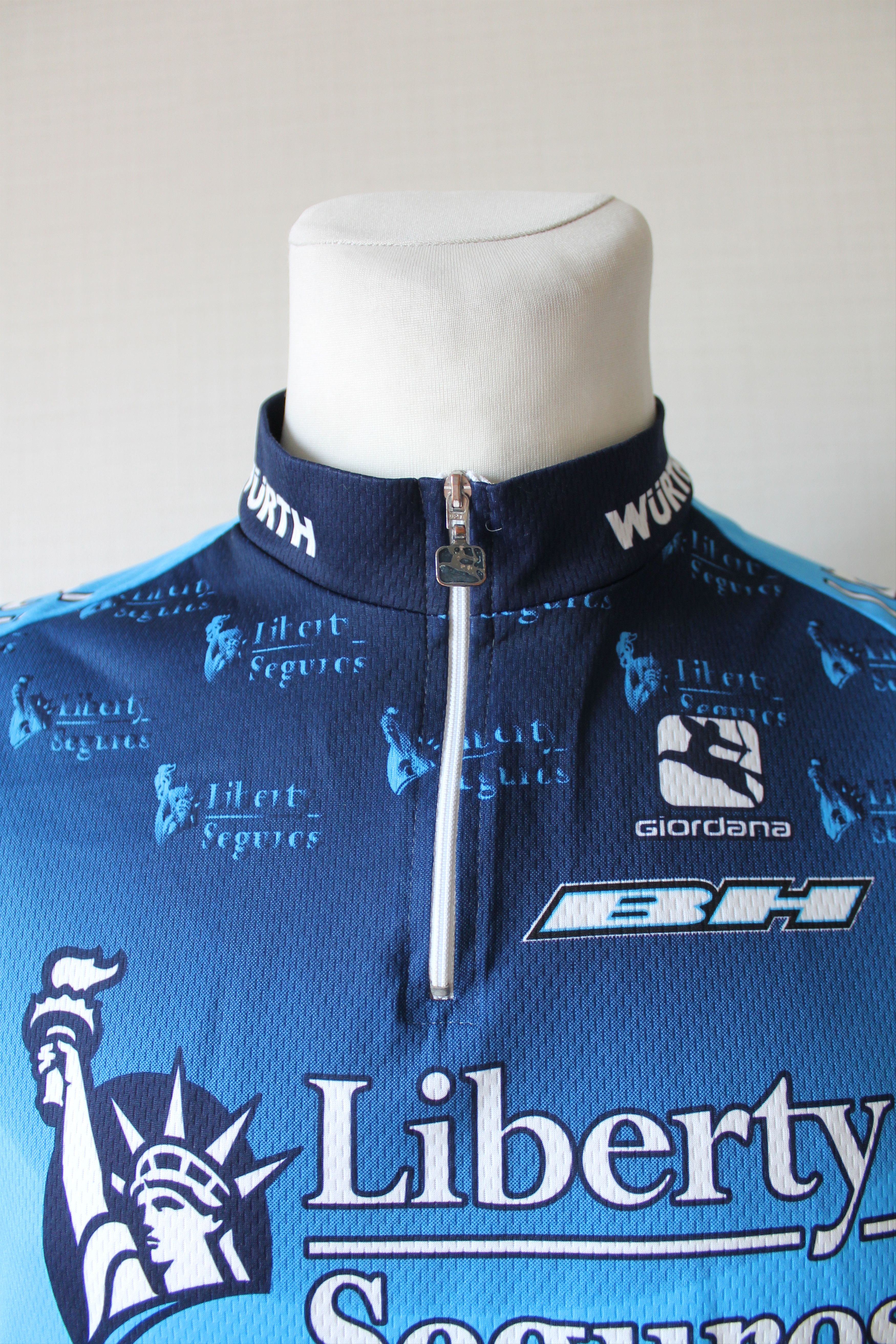 Vintage 2005 Bike Jersey Liberty Seguros Giordana Wurth Team Cycle Size US L / EU 52-54 / 3 - 5 Thumbnail