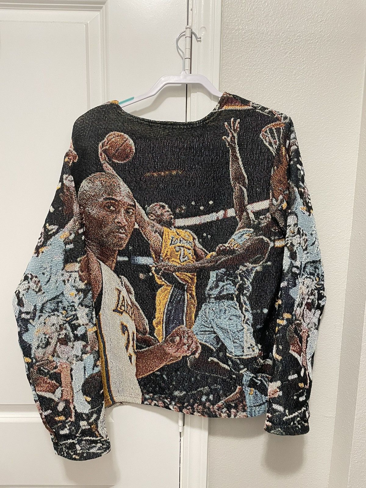 Kobe Bryant selling tapestry sweater ( BRAND NEW )