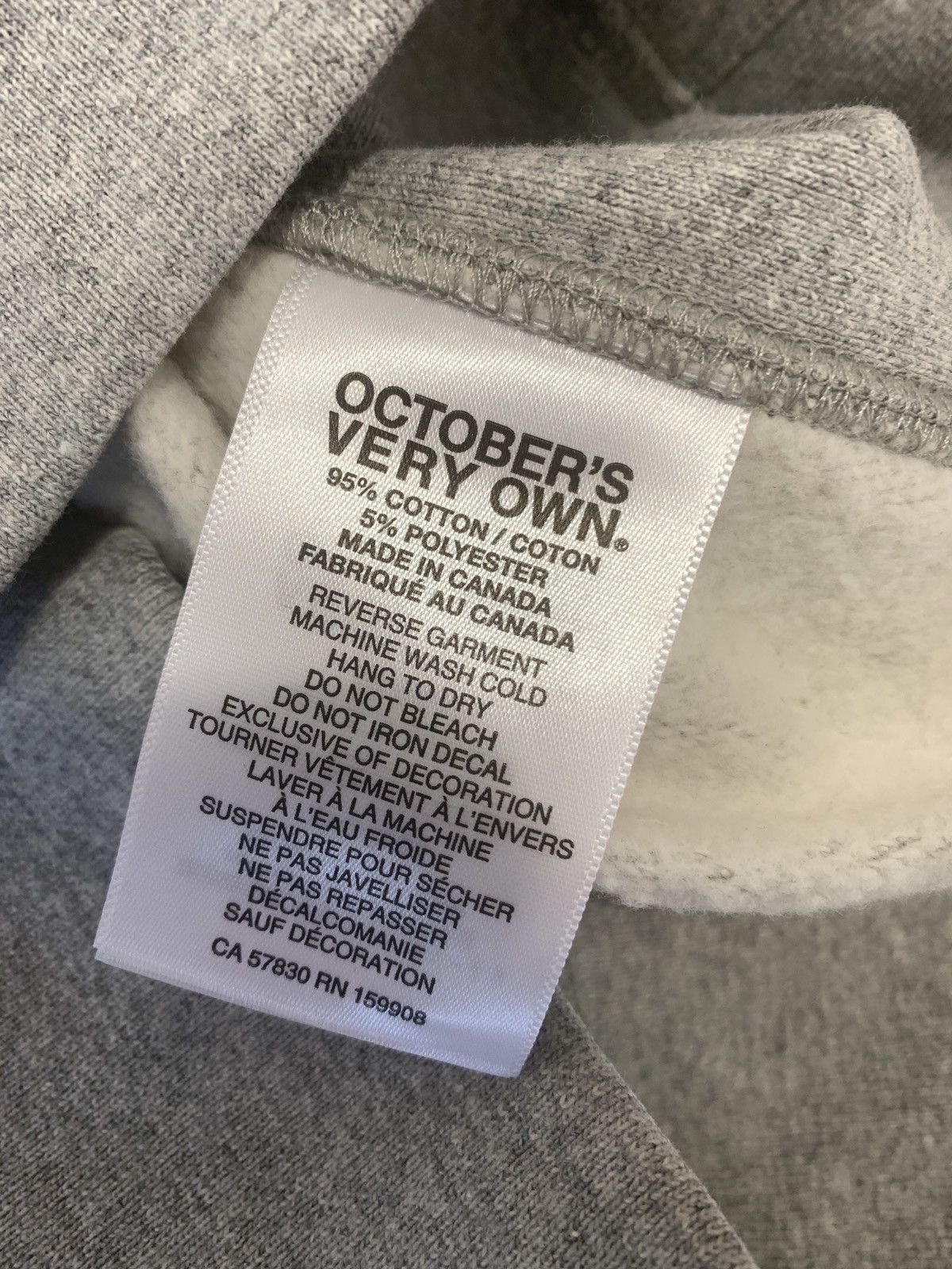 Drake OVO X UofT Crewmeck - grey Size US XXL / EU 58 / 5 - 5 Thumbnail