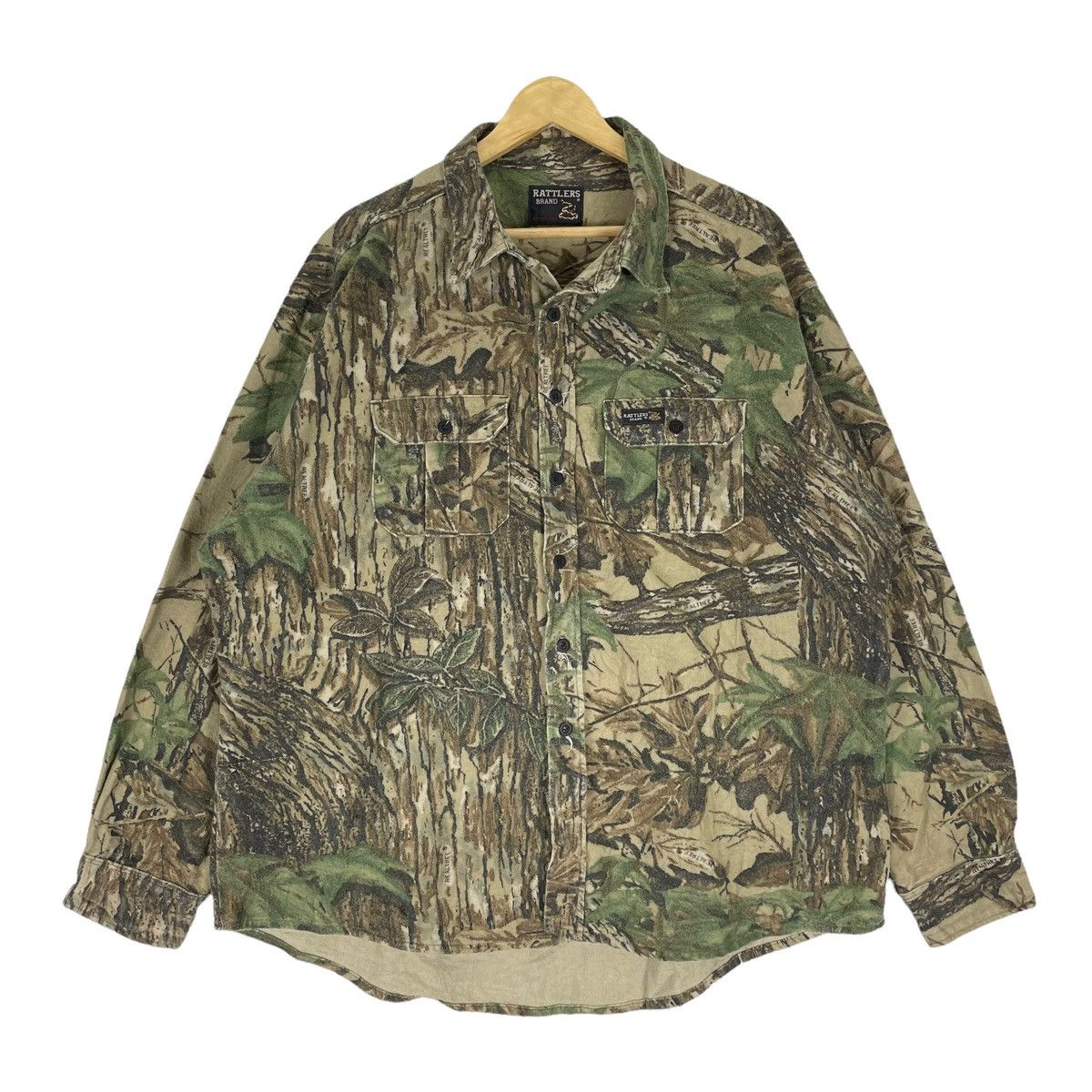 RAGLAN BUTTON UP SHIRT COBRA KING