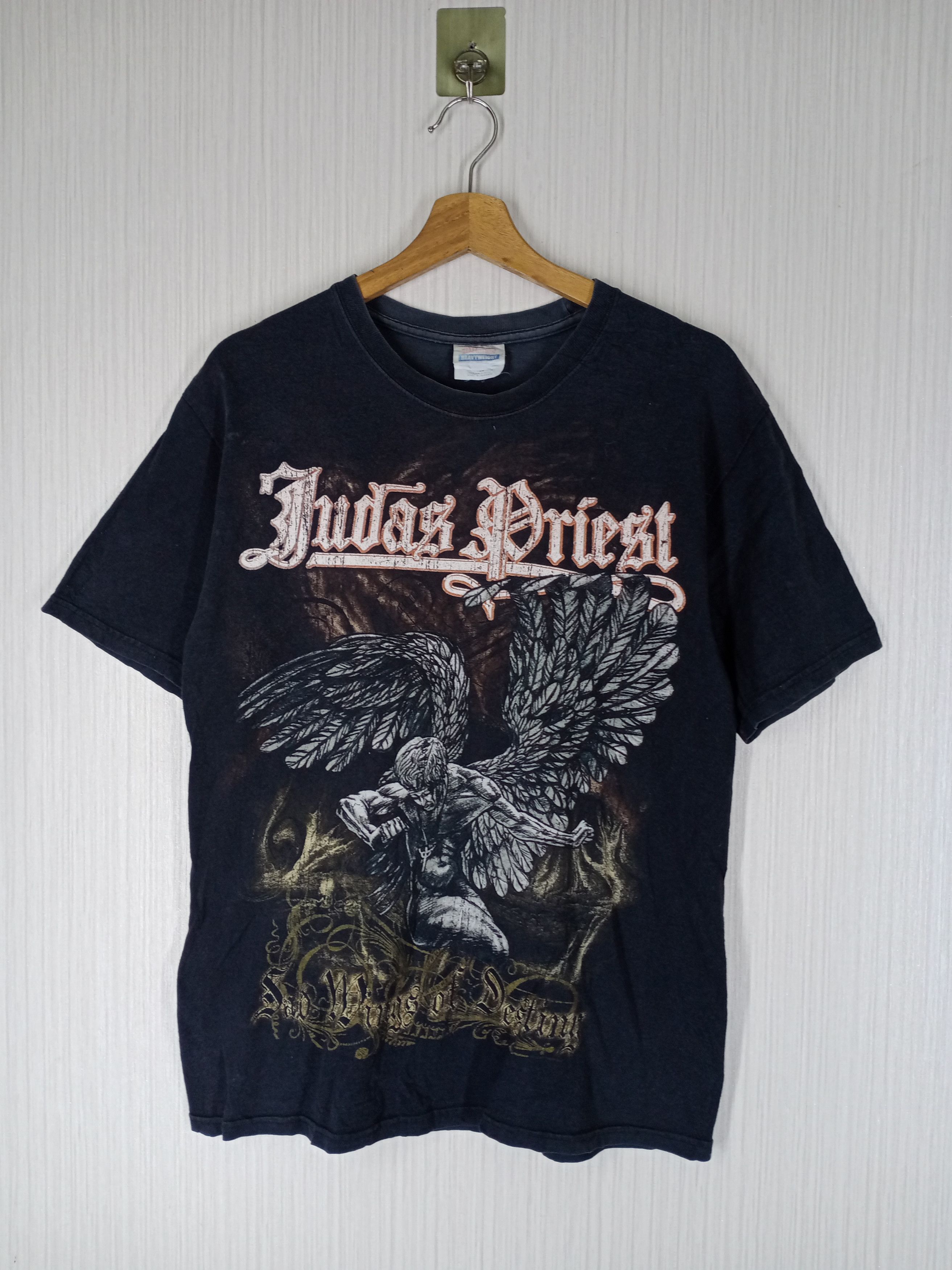 Band Tees × Judas Priest × Vintage Vintage Judas Priest Sad Wings Of Destiny Tshirt Size US M / EU 48-50 / 2 - 1 Thumbnail