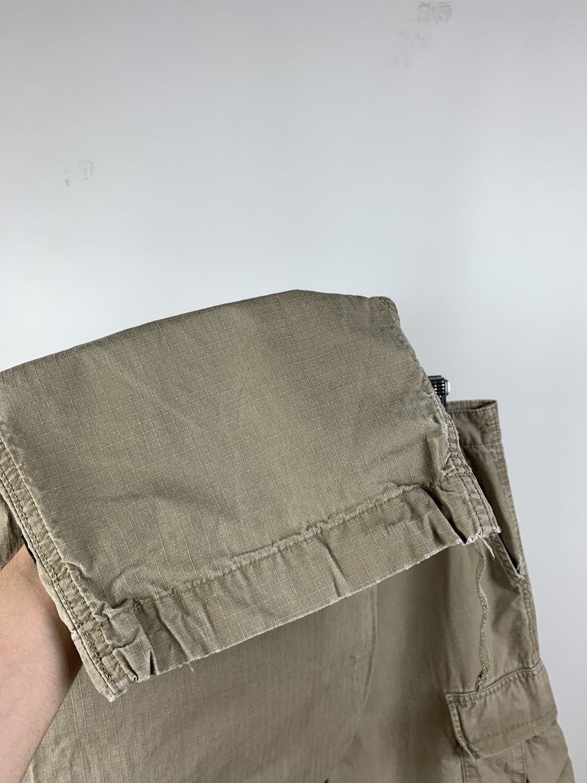 Carhartt Vintage Carhartt WIP Distressed Cargo Pants Travis Style Size US 33 - 20 Thumbnail