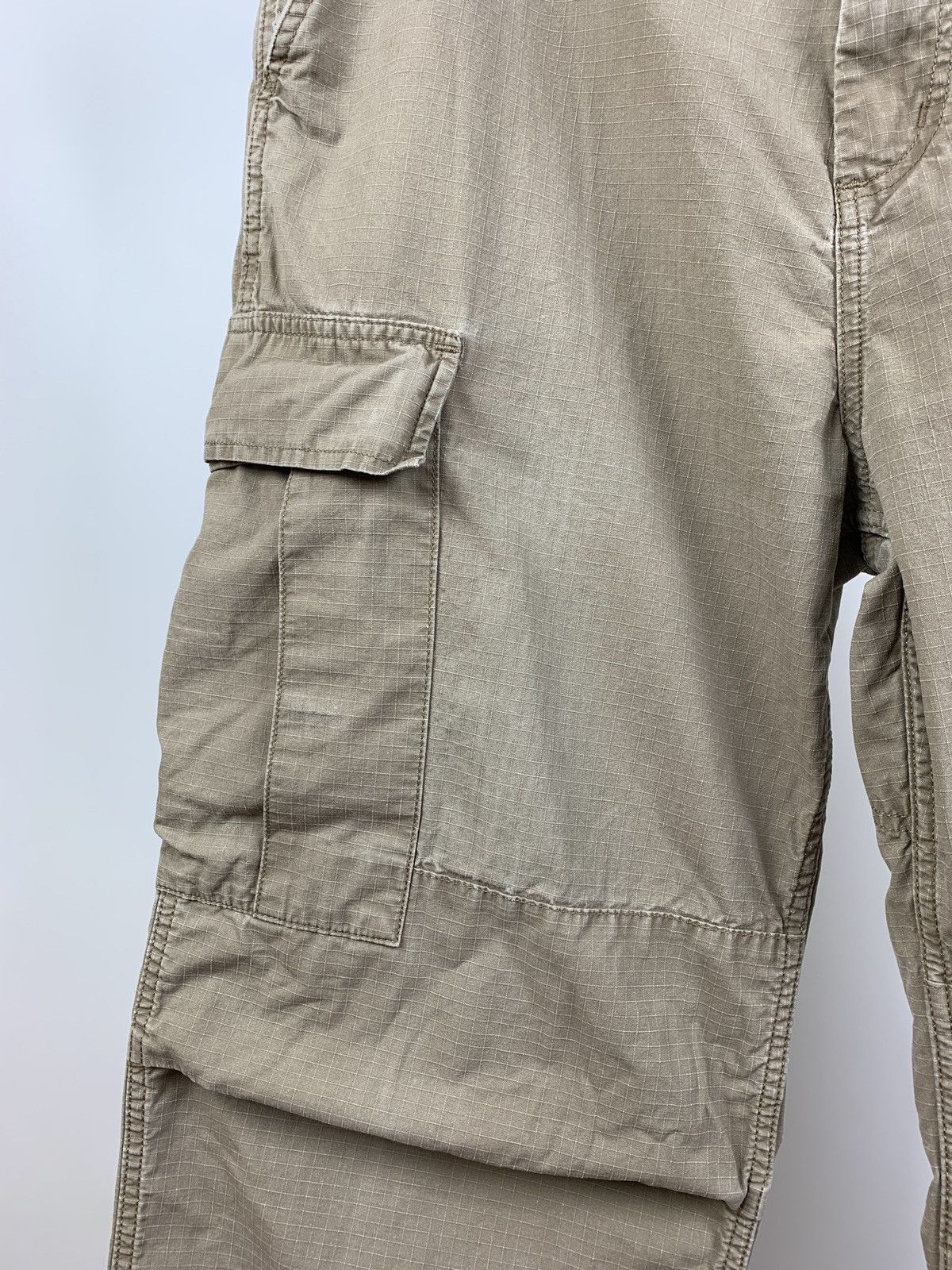 Carhartt Vintage Carhartt WIP Distressed Cargo Pants Travis Style Size US 33 - 19 Thumbnail