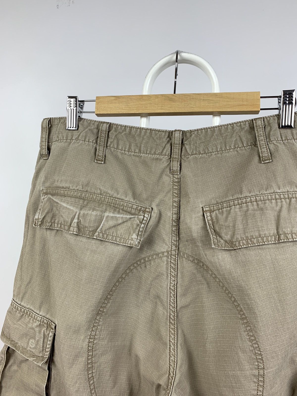 Carhartt Vintage Carhartt WIP Distressed Cargo Pants Travis Style Size US 33 - 12 Thumbnail